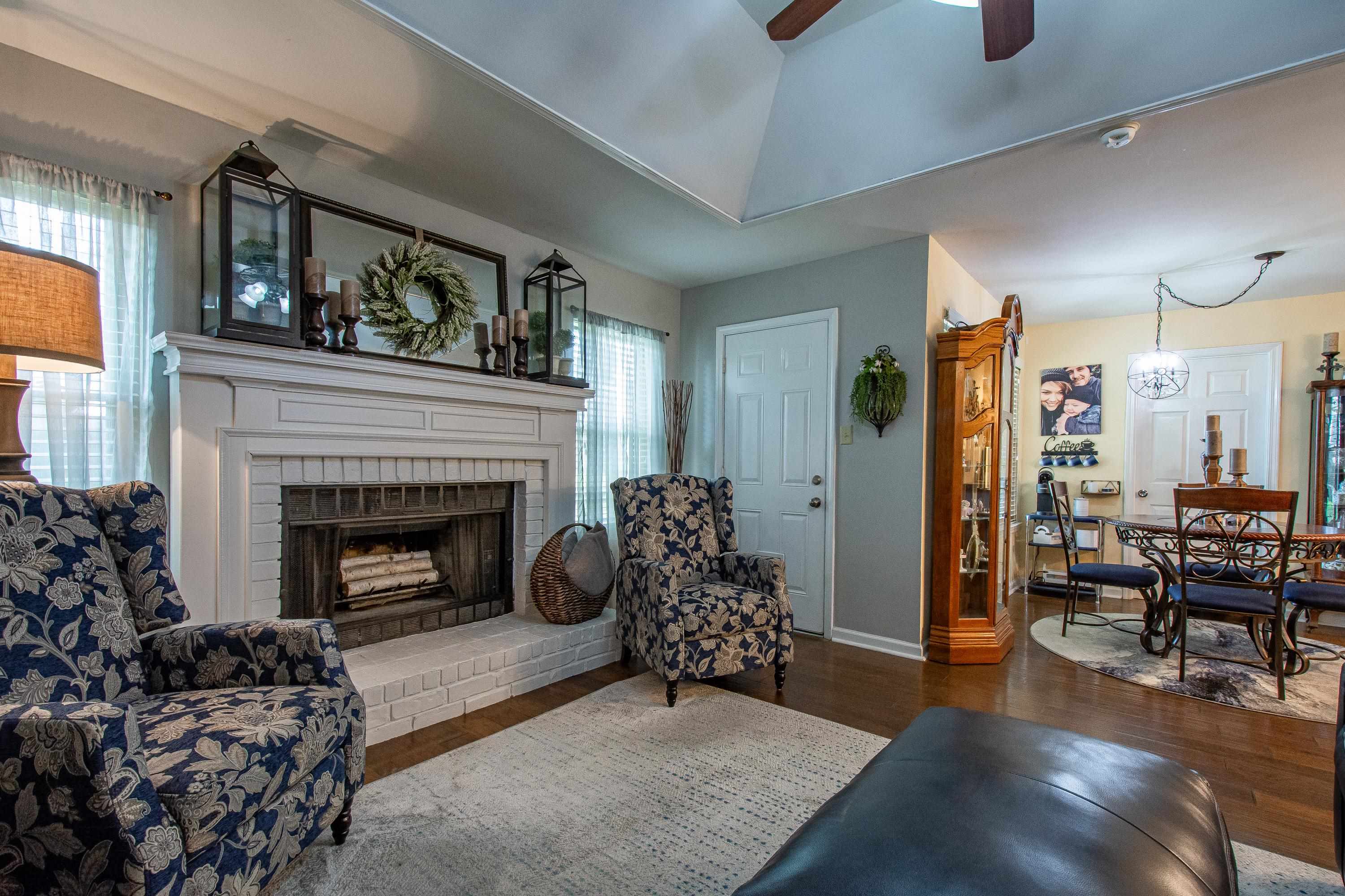 AUTUMNWOOD - Residential