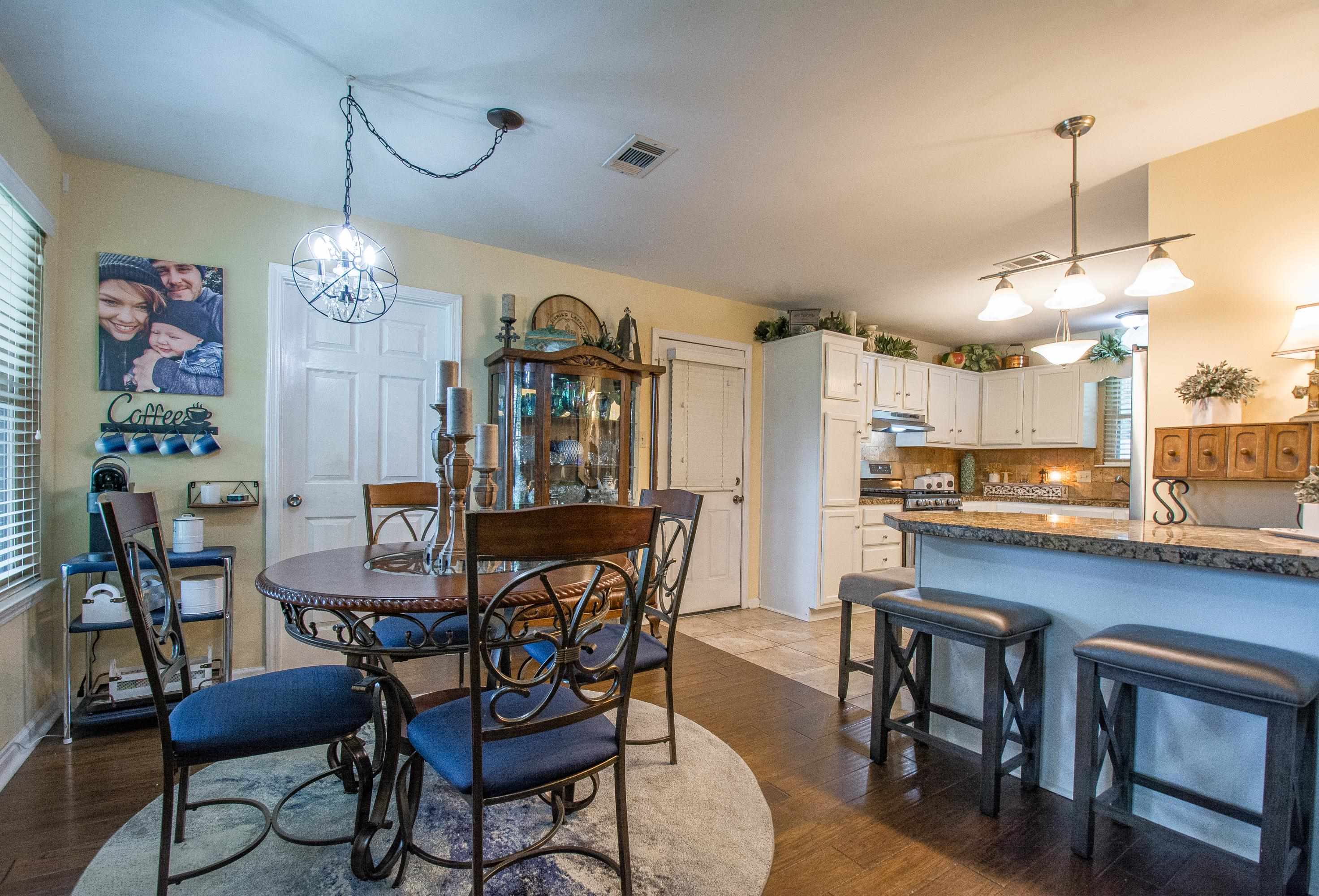 AUTUMNWOOD - Residential