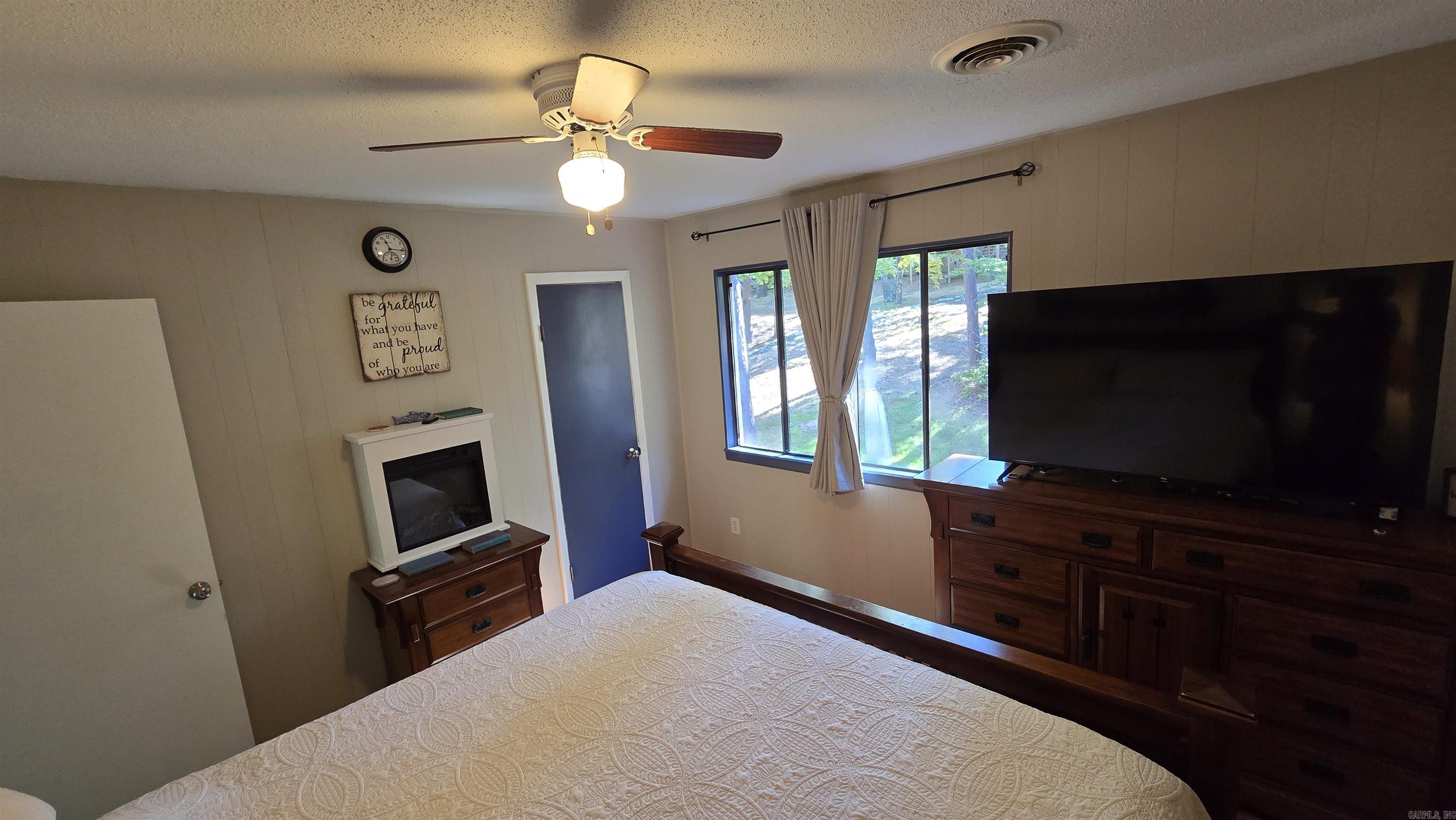 Chelsea Glade Condo - Residential