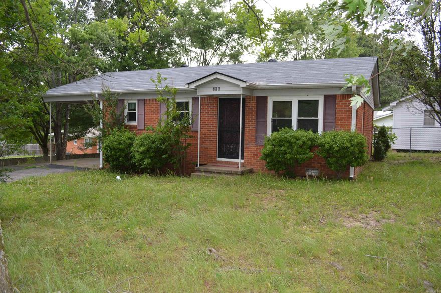 Move-in ready 2 bedroom, 1 bath home in a quiet Harrisburg neighborhood. 706 E South St features a comfortable living area with good natural light, a practical kitchen with plenty of cabinet space, and nice-sized bedrooms with good storage. Outside, you'll find a large yard that works well for kids, pets, or backyard get-togethers. Convenient location close to schools, shopping, and dining, with easy access to Jonesboro and surrounding areas. Great option for first-time buyers, downsizing, or anyone looking for affordable small-town living. Schedule your showing today.