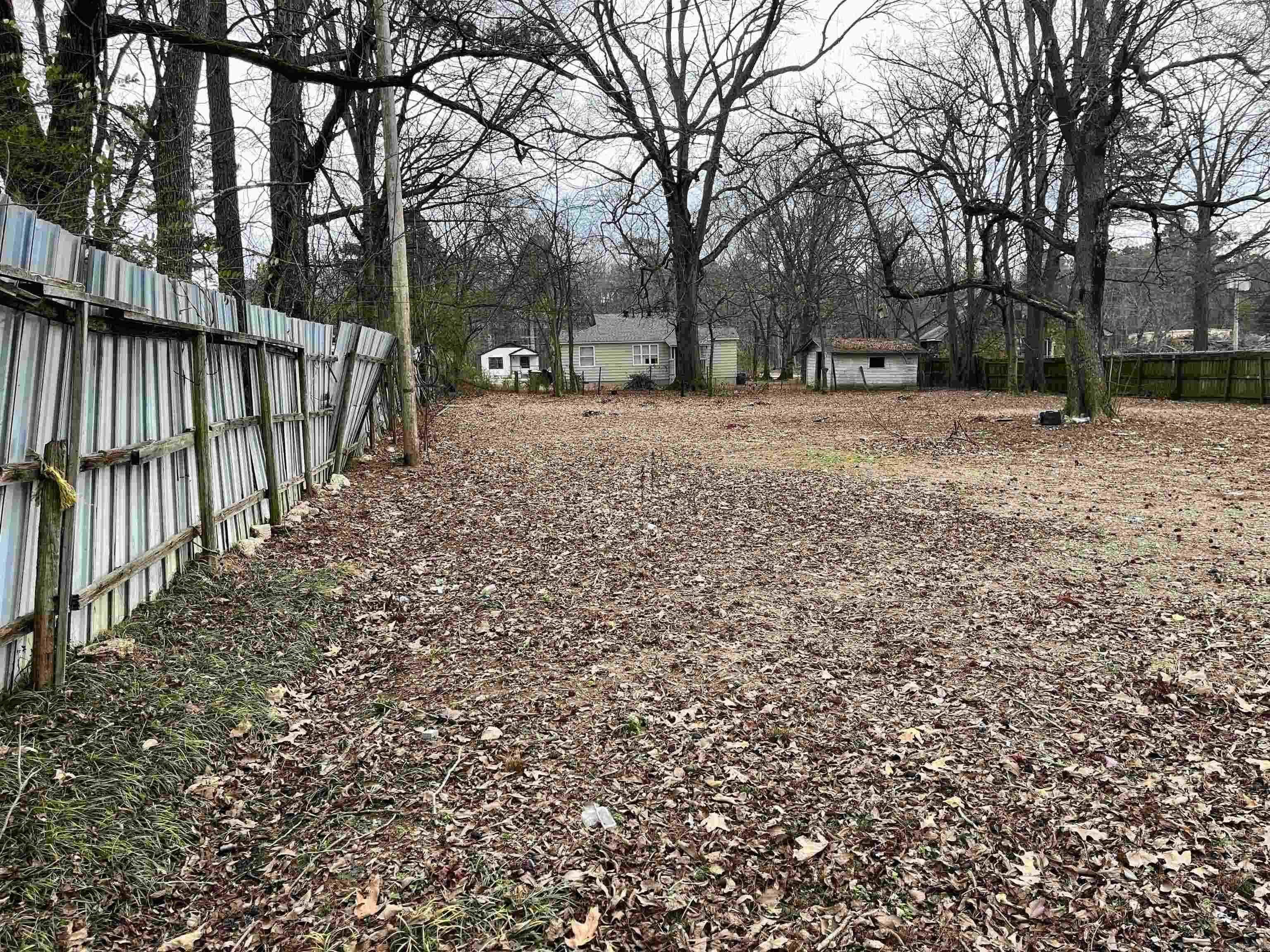 Mabelvale West - Land