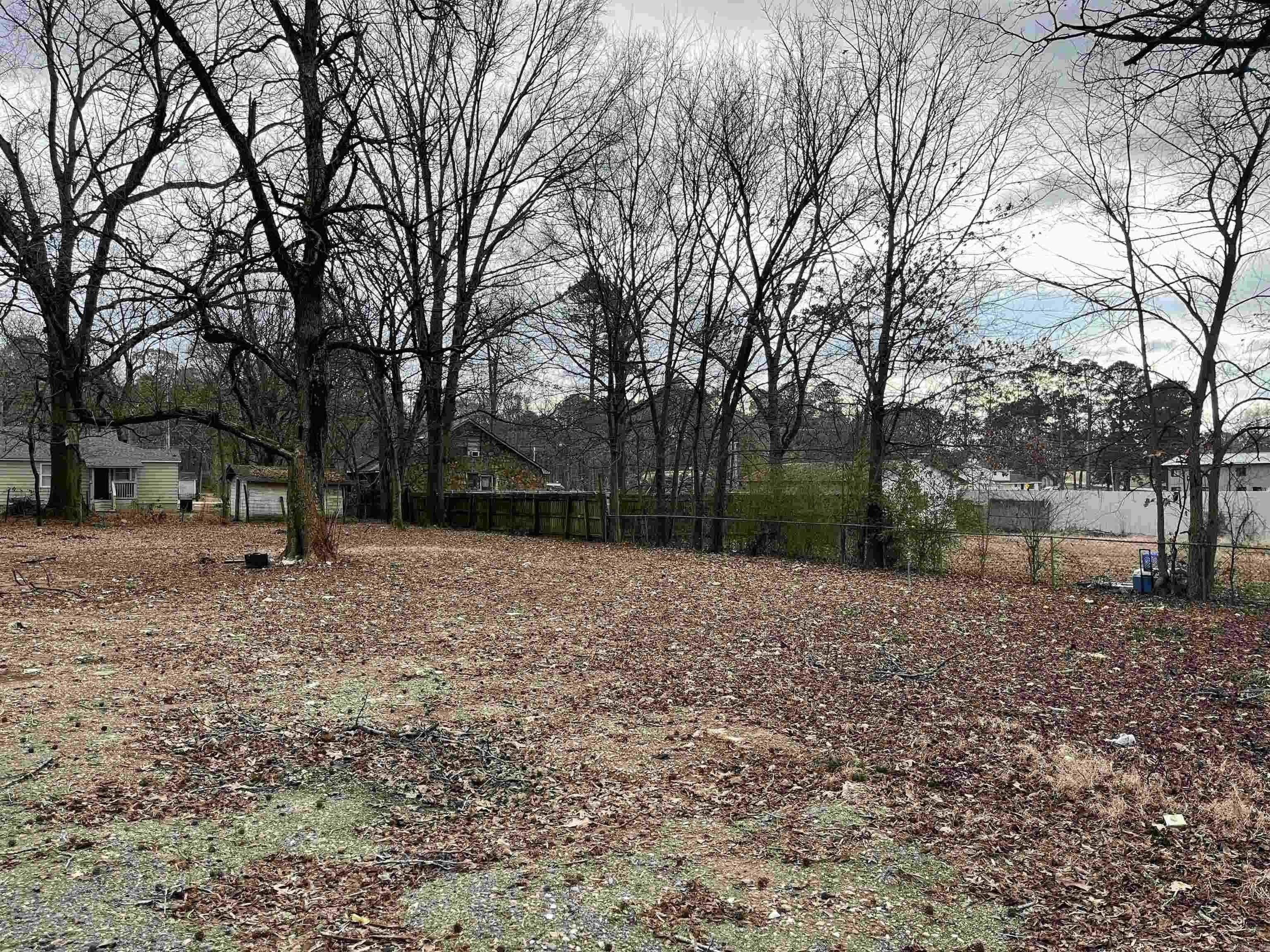 Mabelvale West - Land