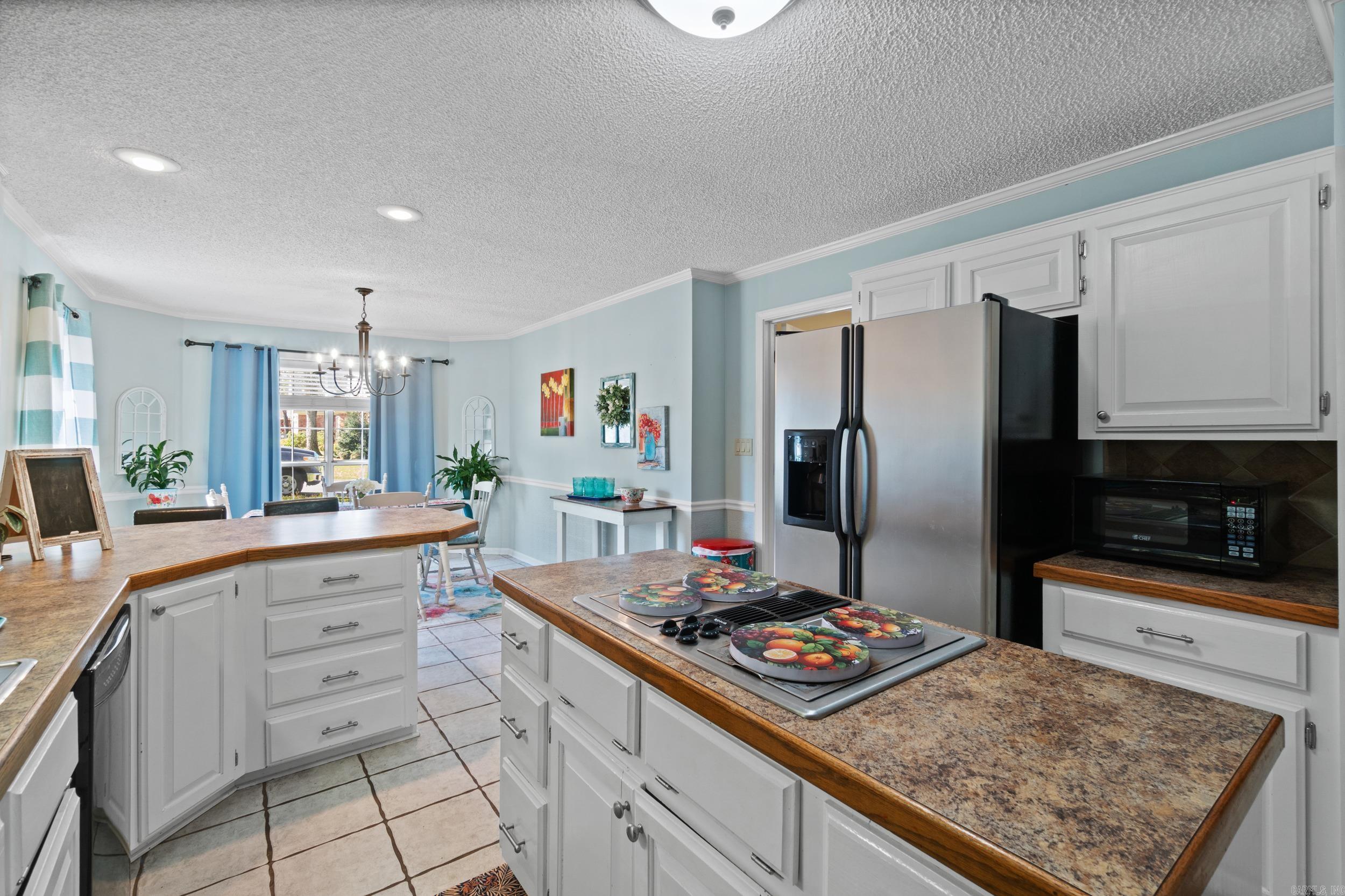 RIVER OAKS - Residential