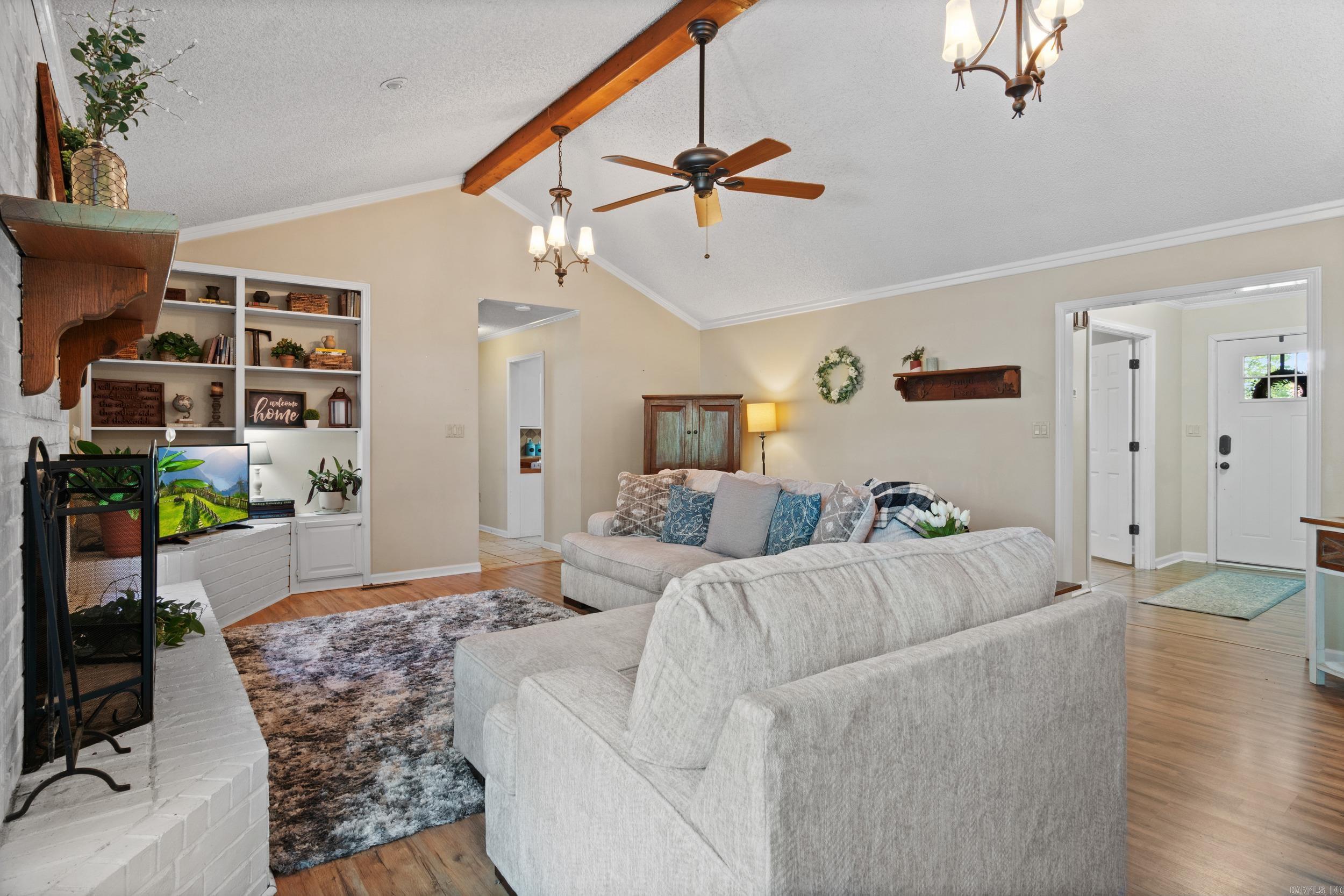 RIVER OAKS - Residential