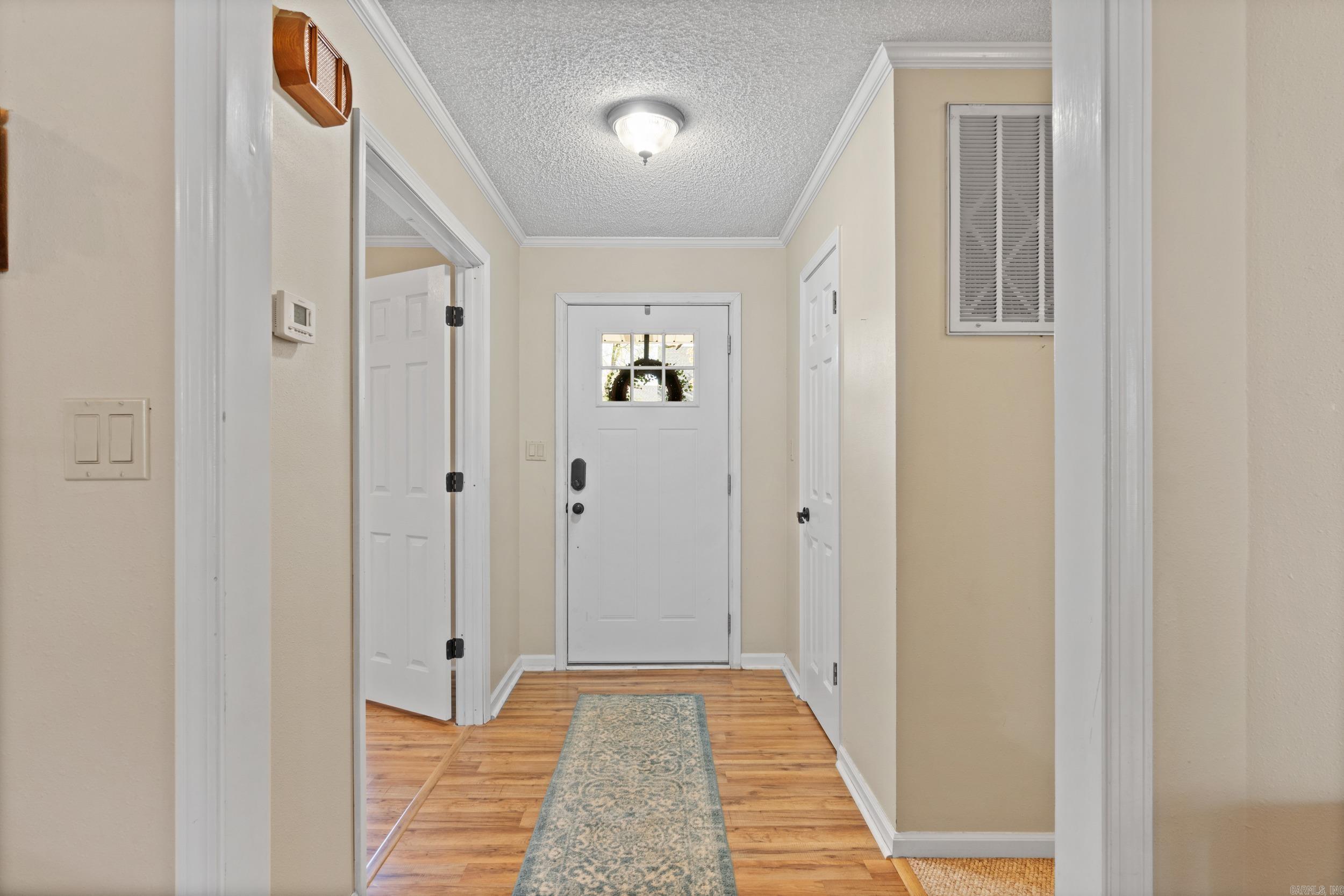 RIVER OAKS - Residential