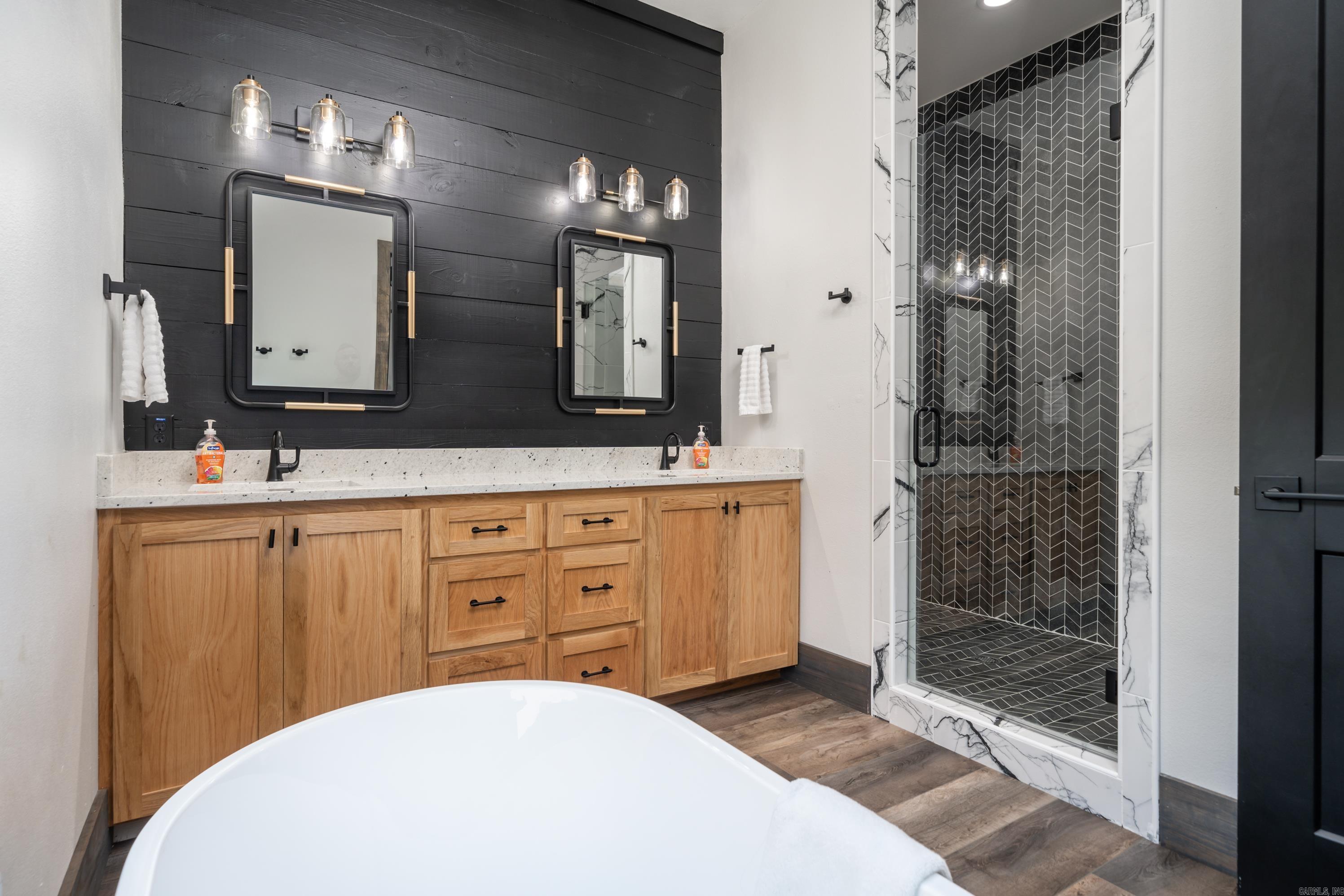 Jordans Bend at Caddos - Residential