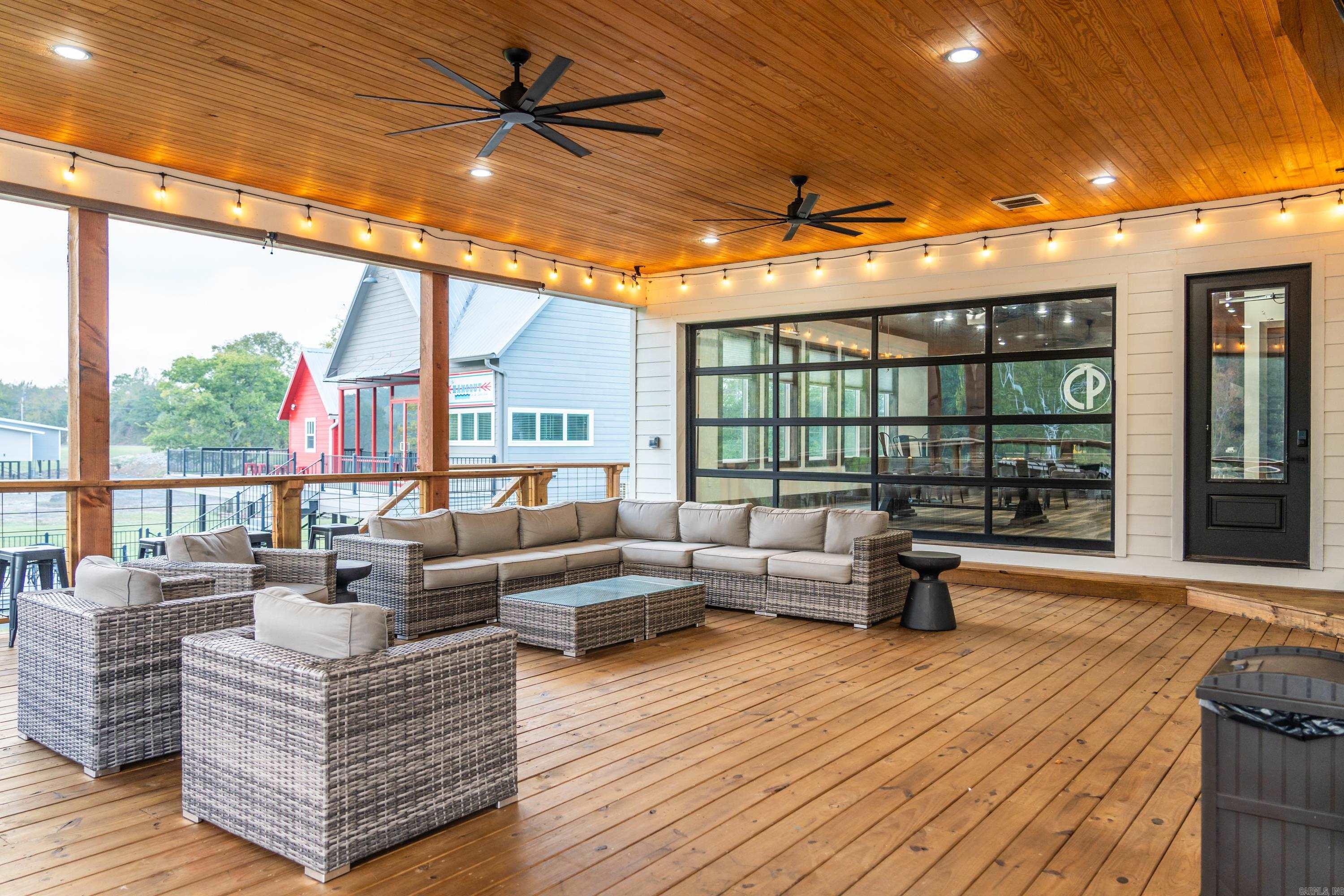 Jordans Bend at Caddos - Residential