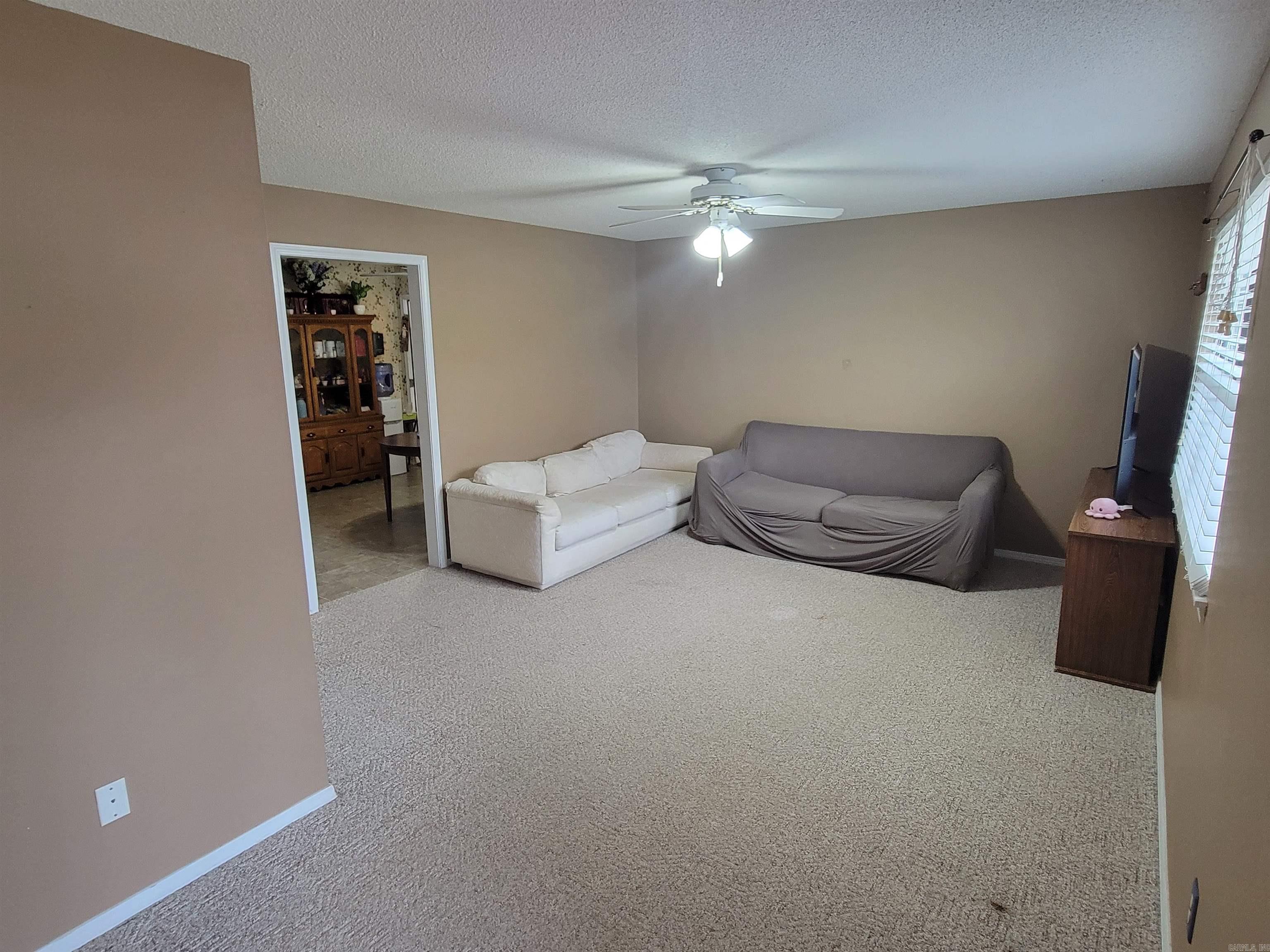 OAK RIDGE ESTATES - Residential