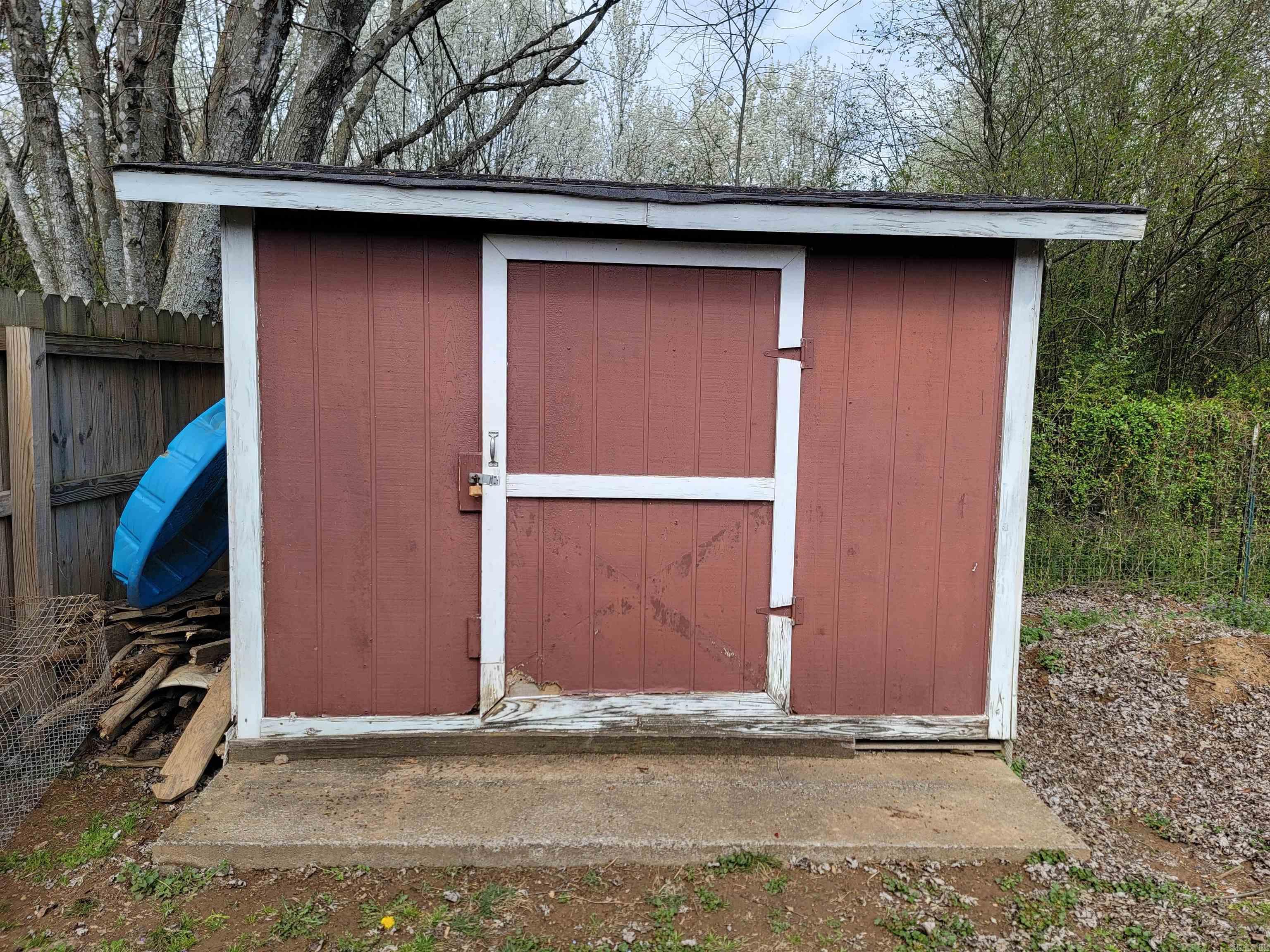 OAK RIDGE ESTATES - Residential