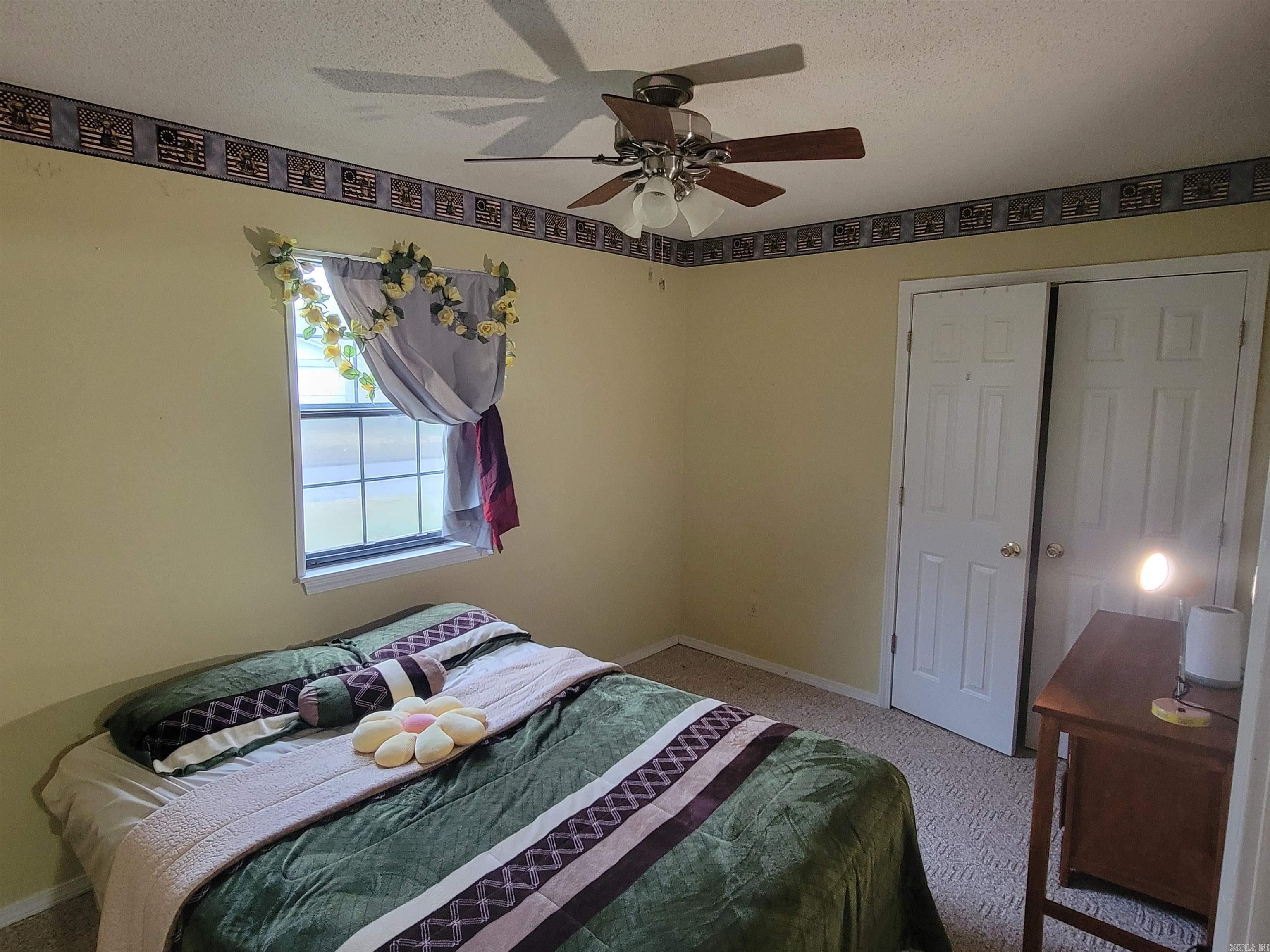 OAK RIDGE ESTATES - Residential