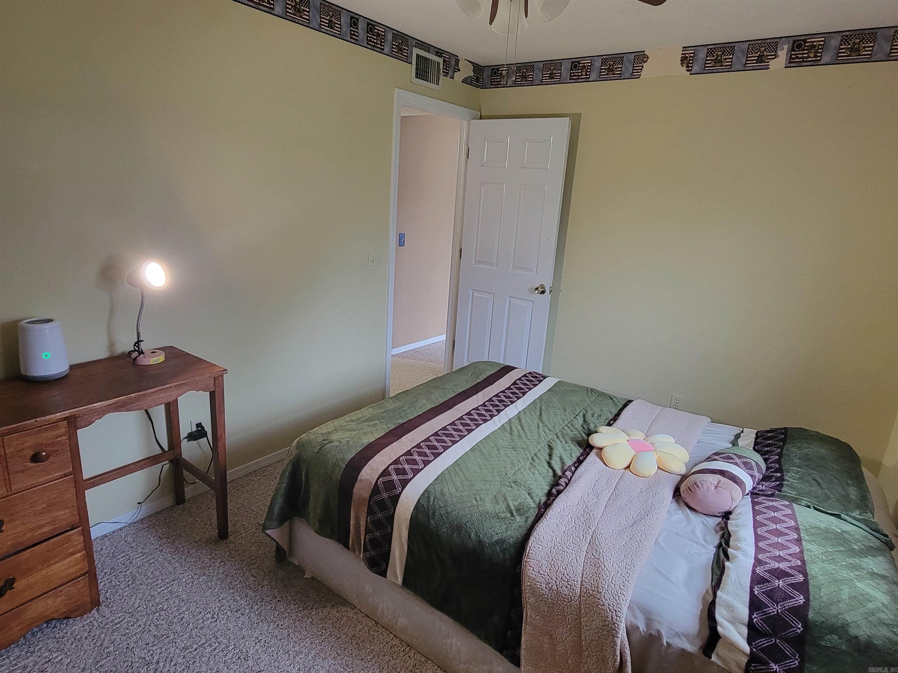 OAK RIDGE ESTATES - Residential