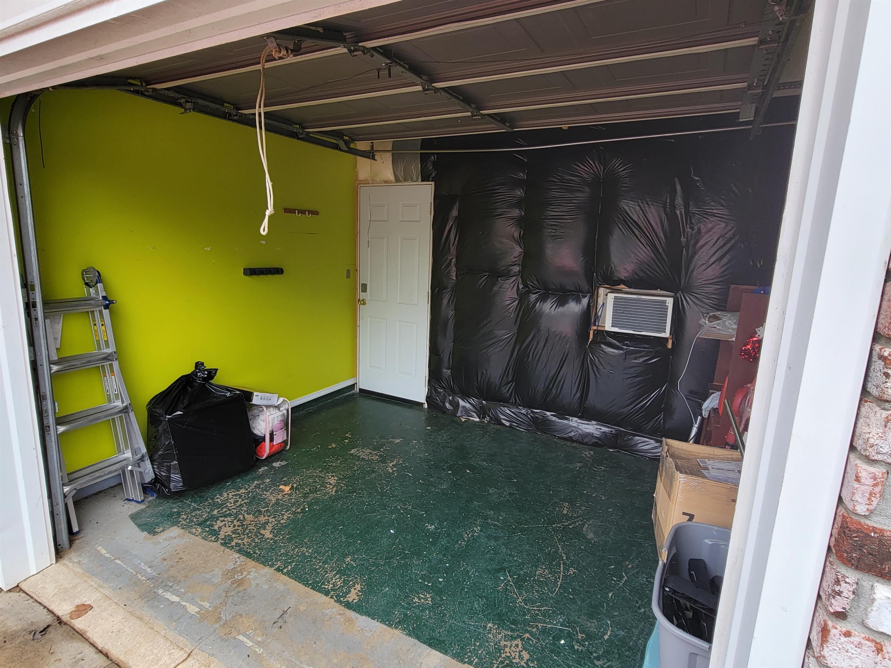 OAK RIDGE ESTATES - Residential