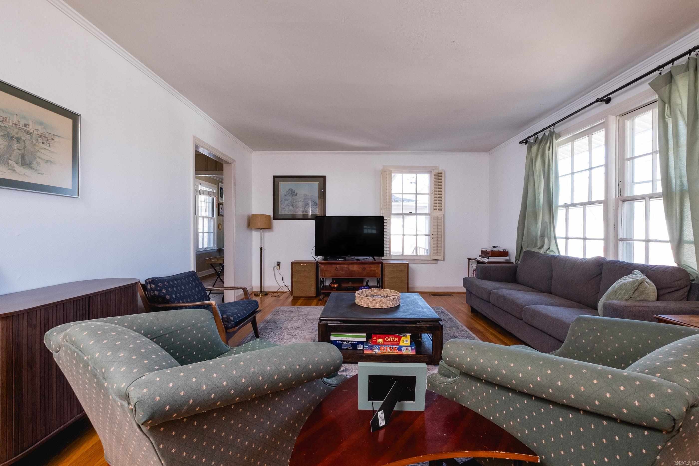 BELLEVUE - Residential