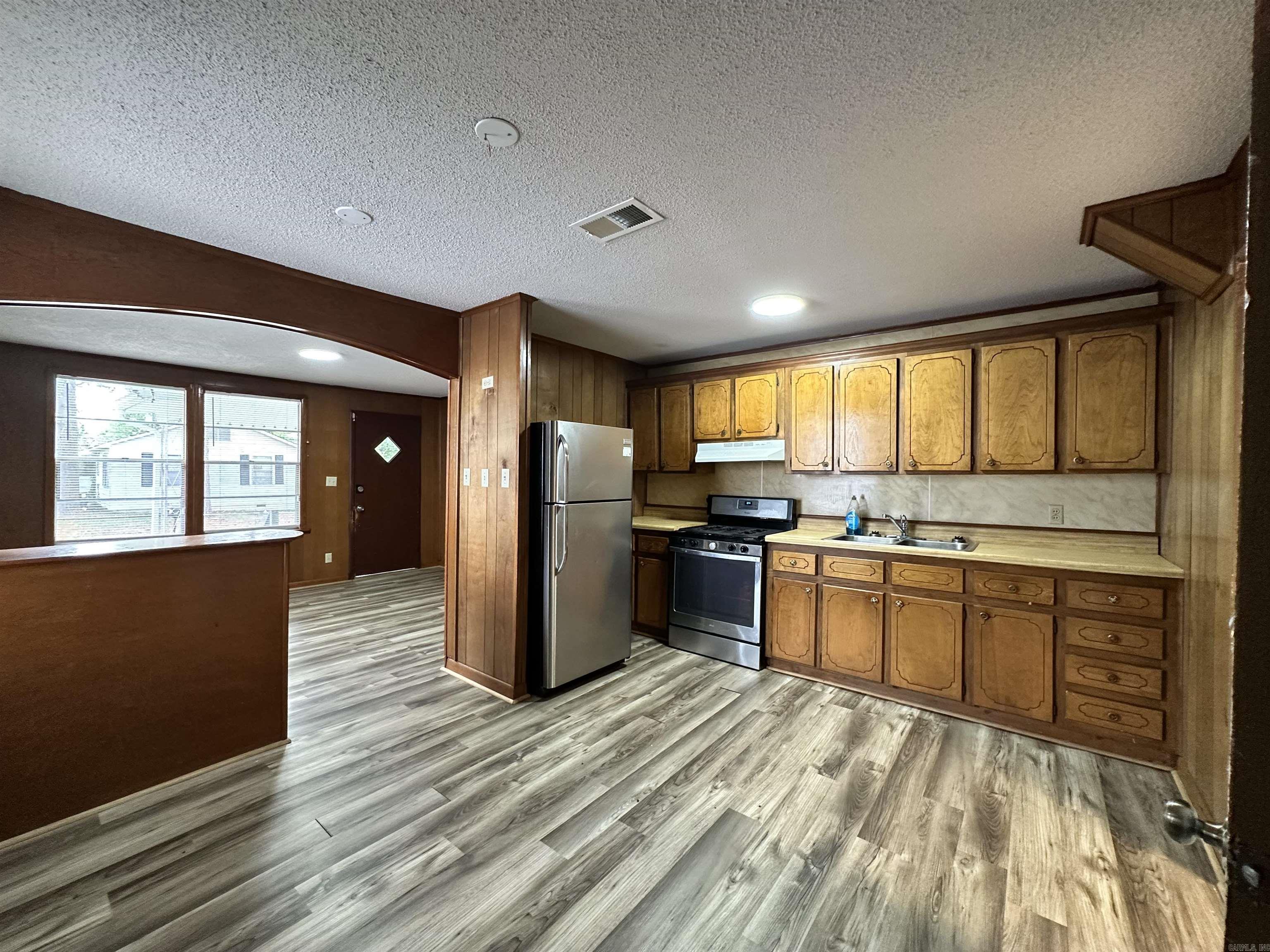 SUNNYSIDE HILLS ADDN TO JACK - Residential