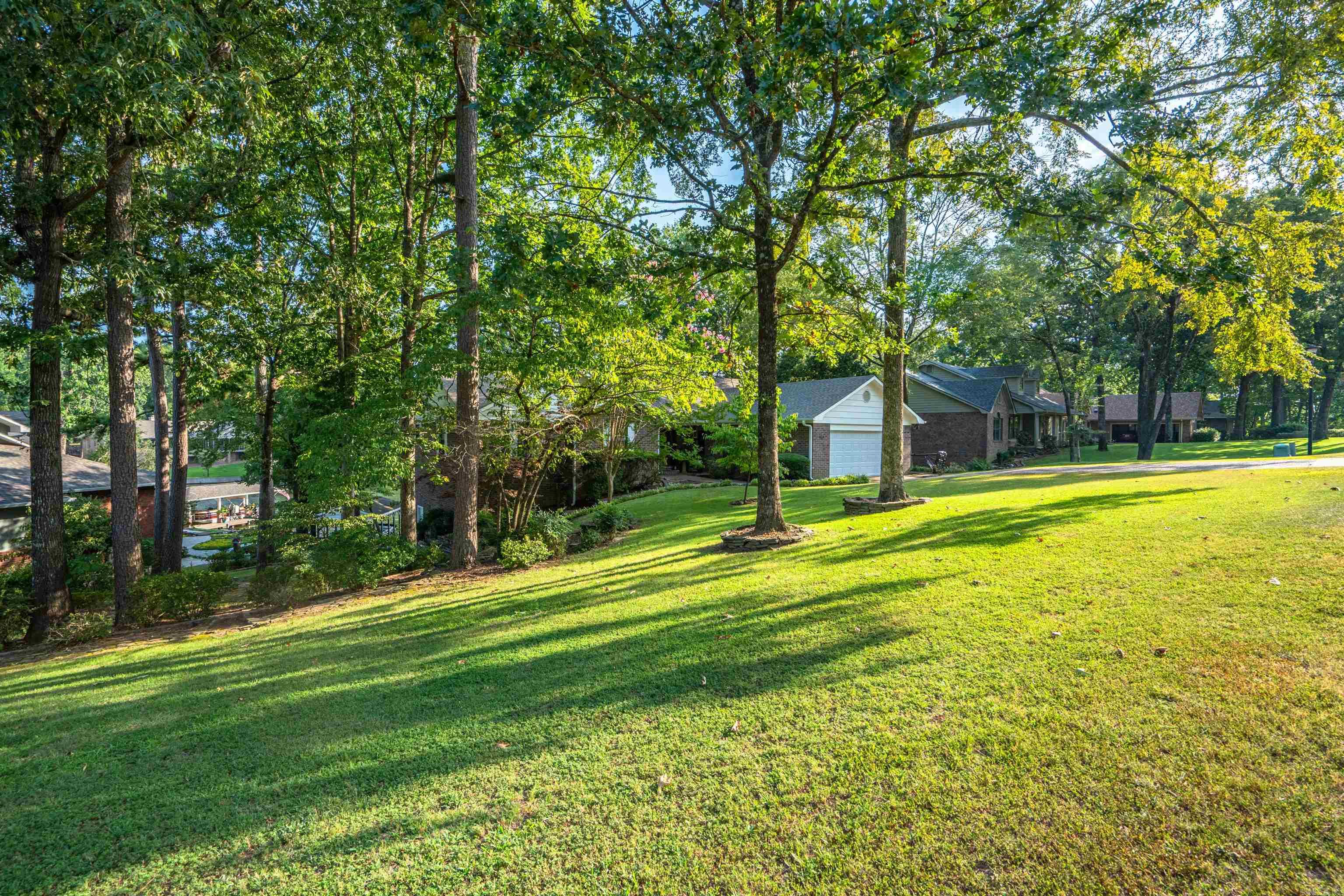 DRIFTWOOD POINT - Residential