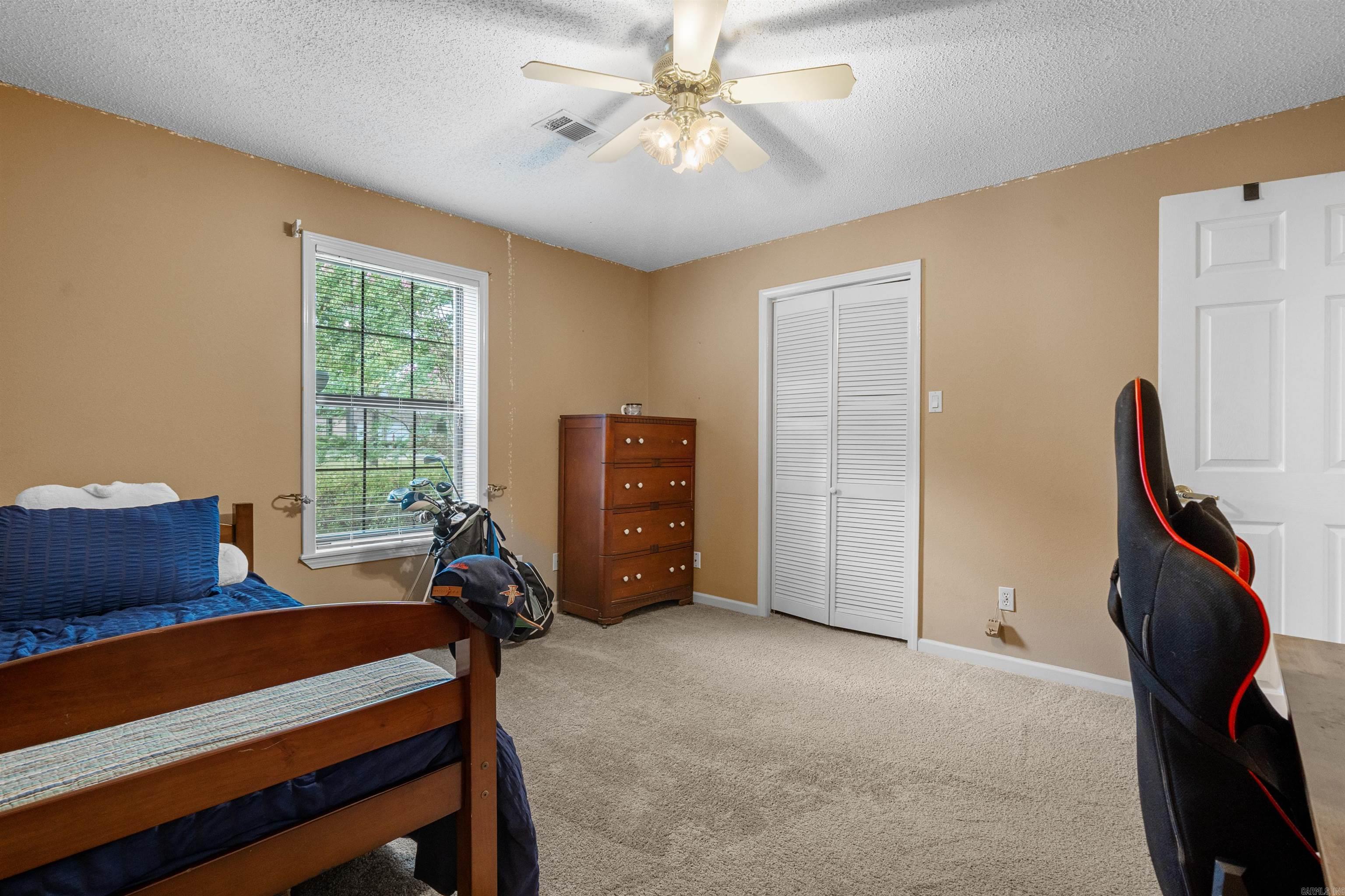 DRIFTWOOD POINT - Residential