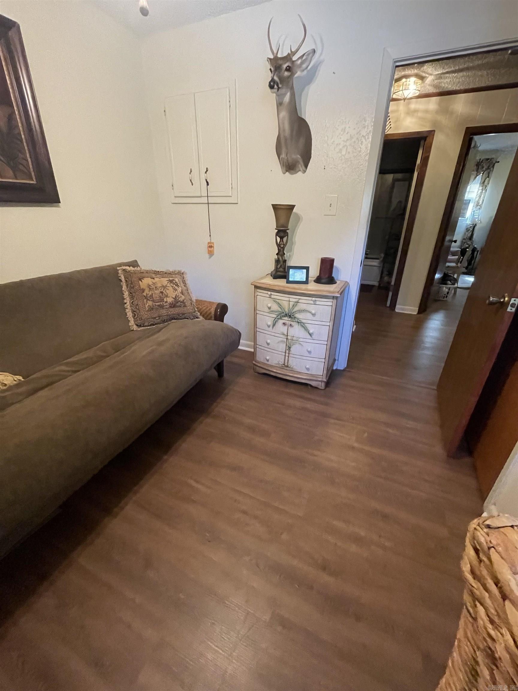 SOUTHGATE - Residential