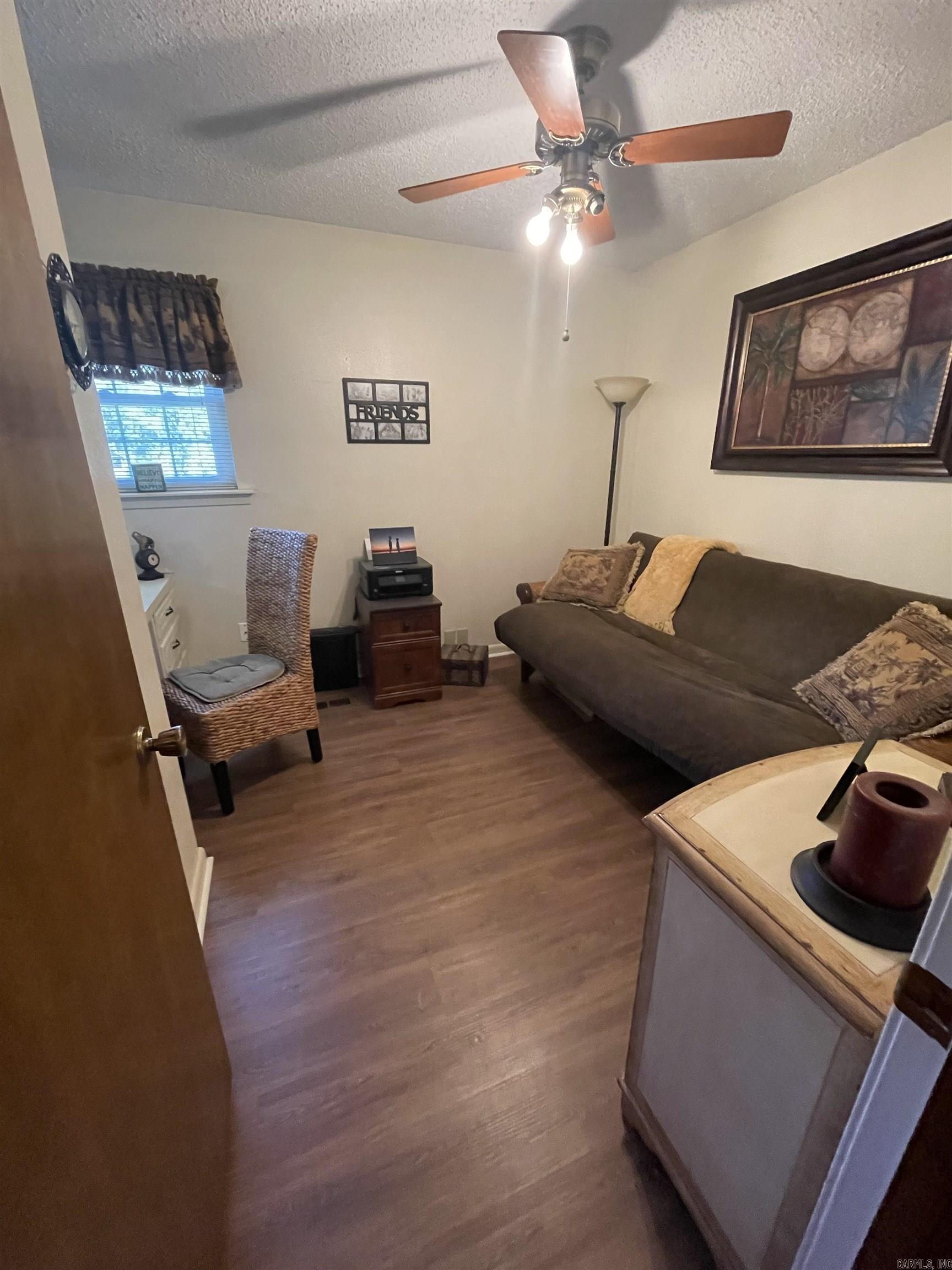 SOUTHGATE - Residential