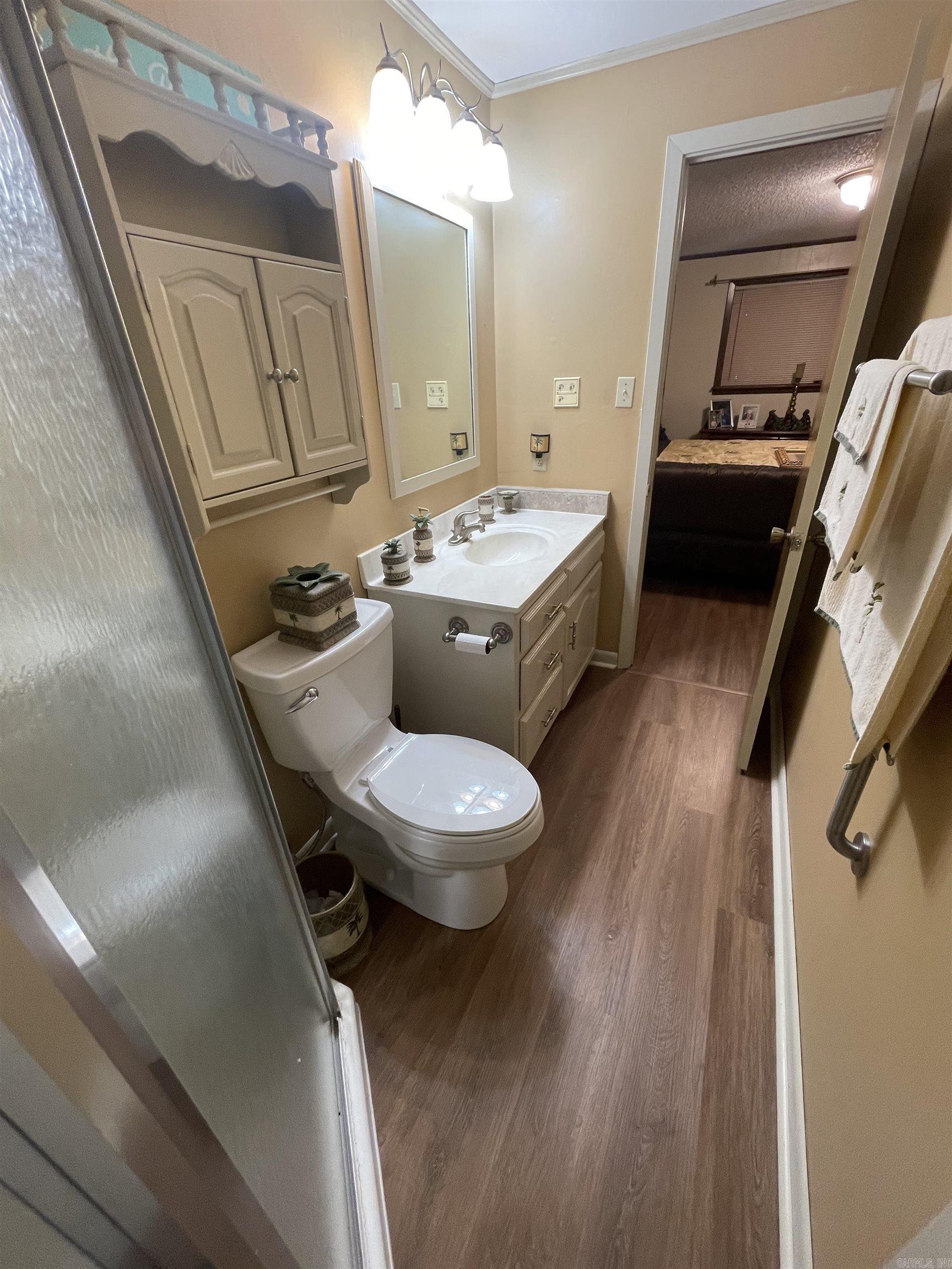 SOUTHGATE - Residential