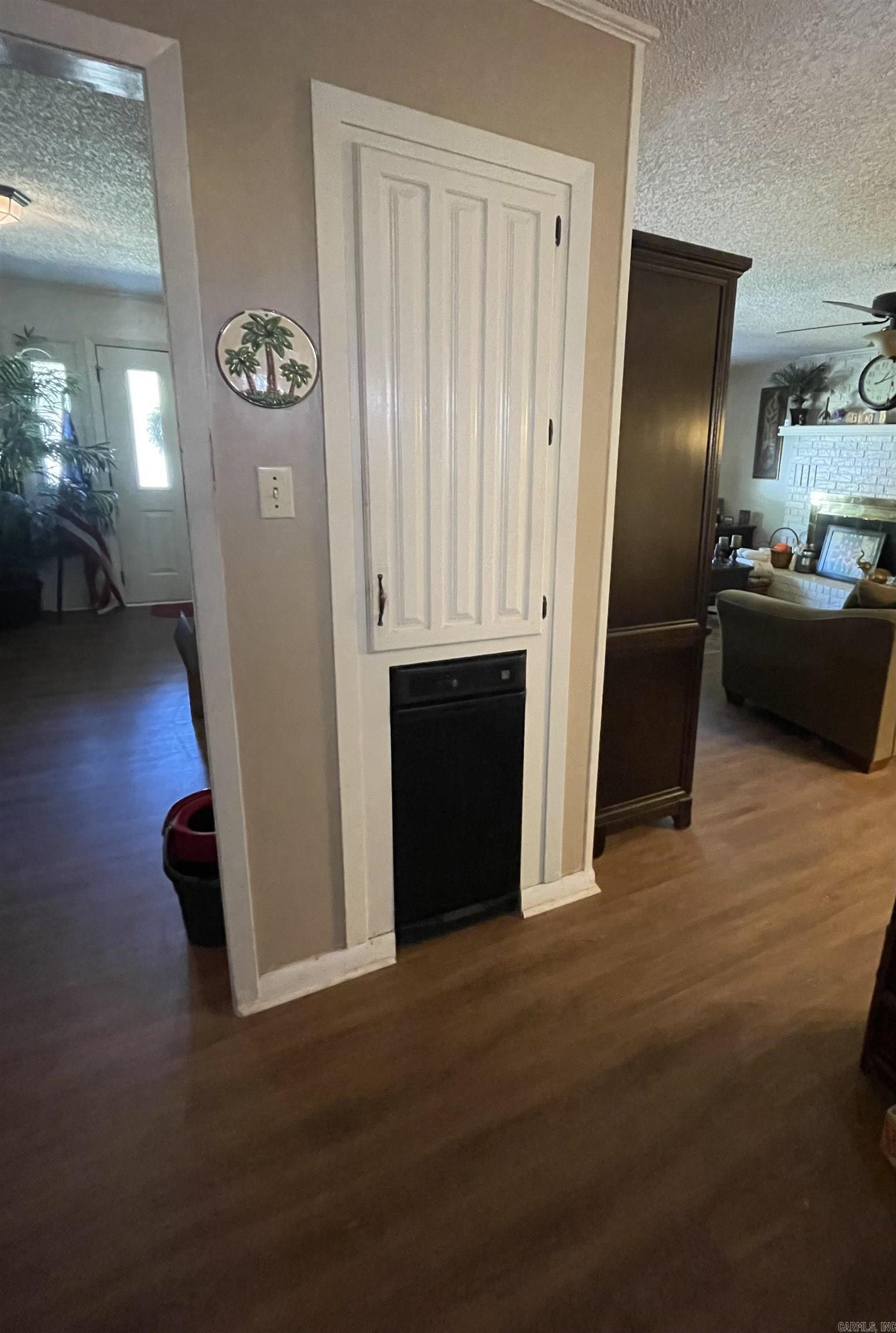 SOUTHGATE - Residential