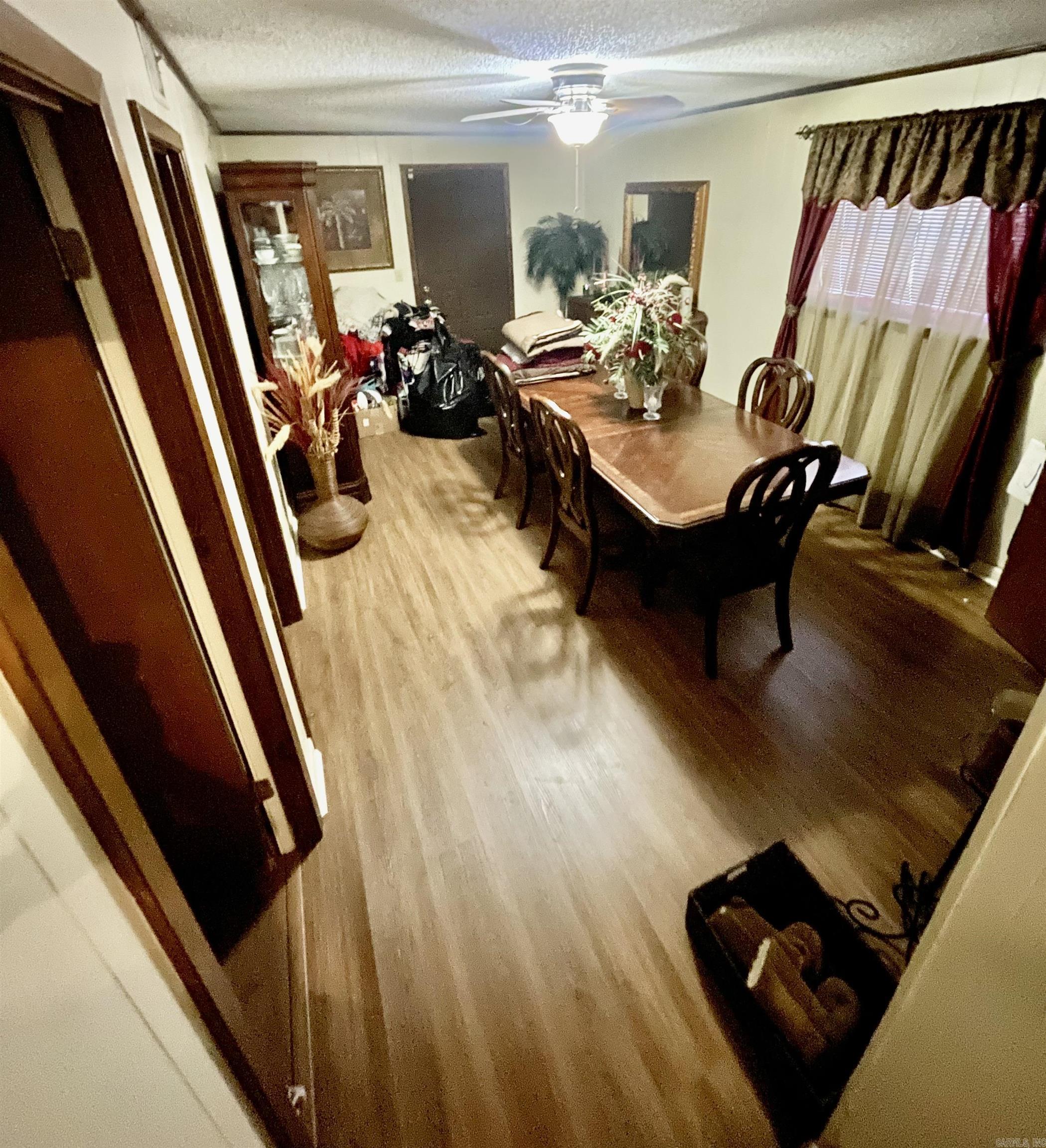 SOUTHGATE - Residential