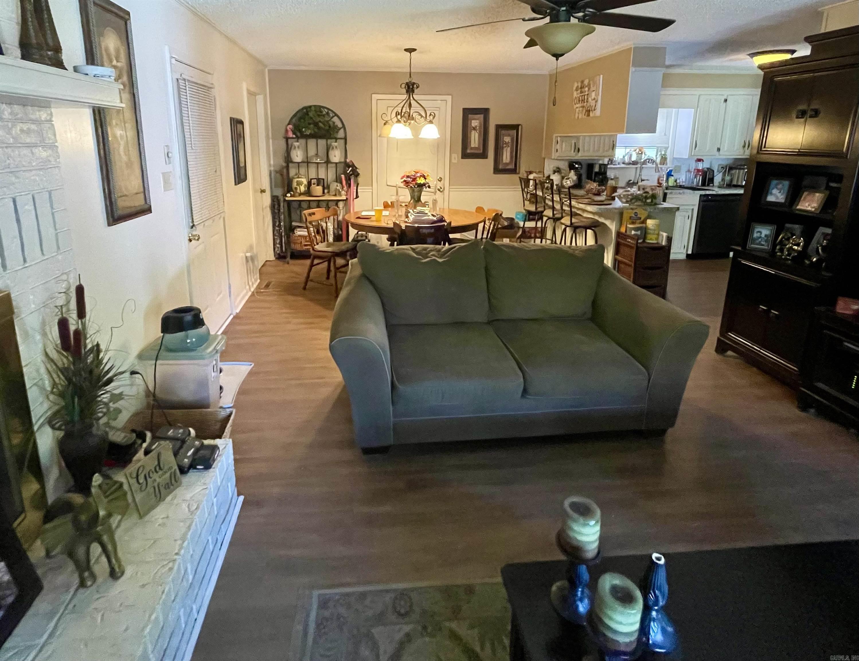 SOUTHGATE - Residential