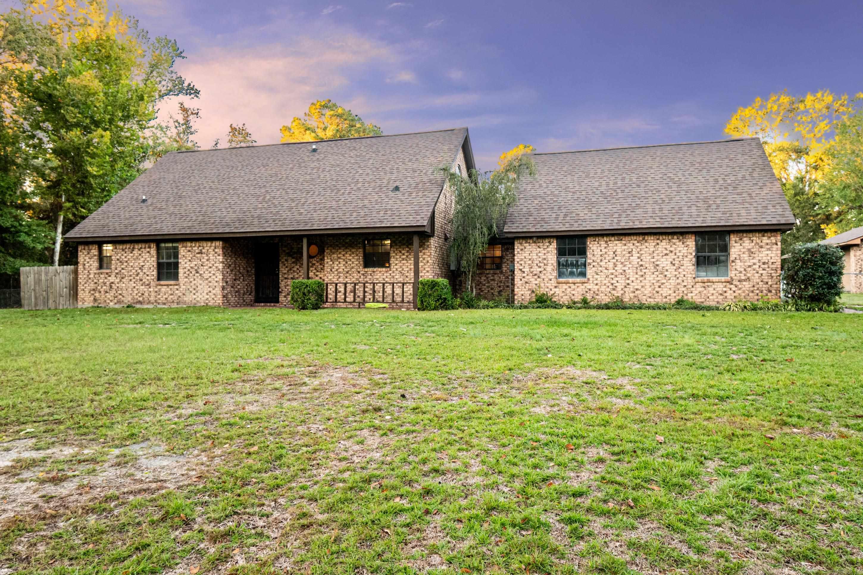 SOUTH HILL - Residential