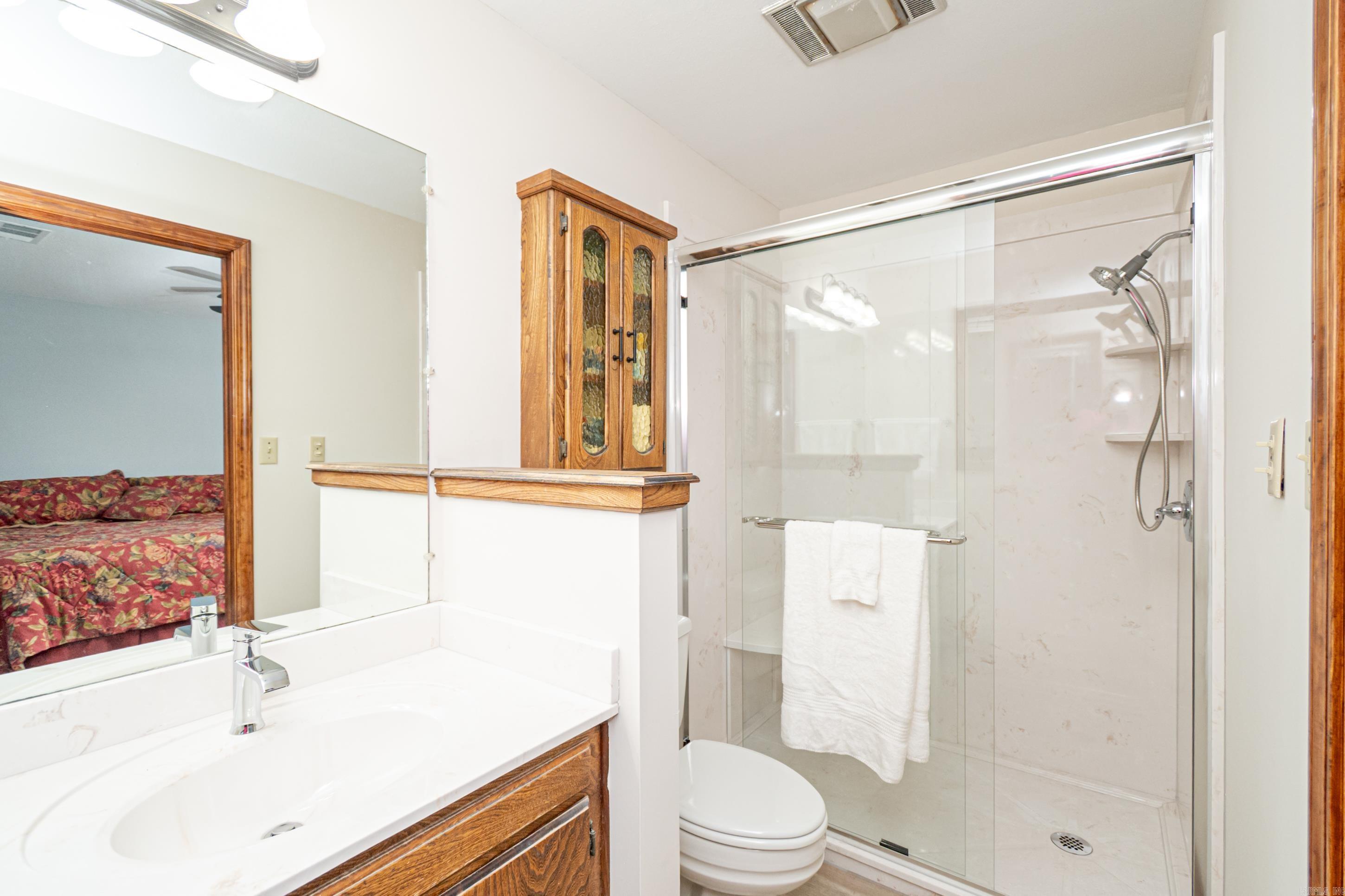 SOUTH HILL - Residential