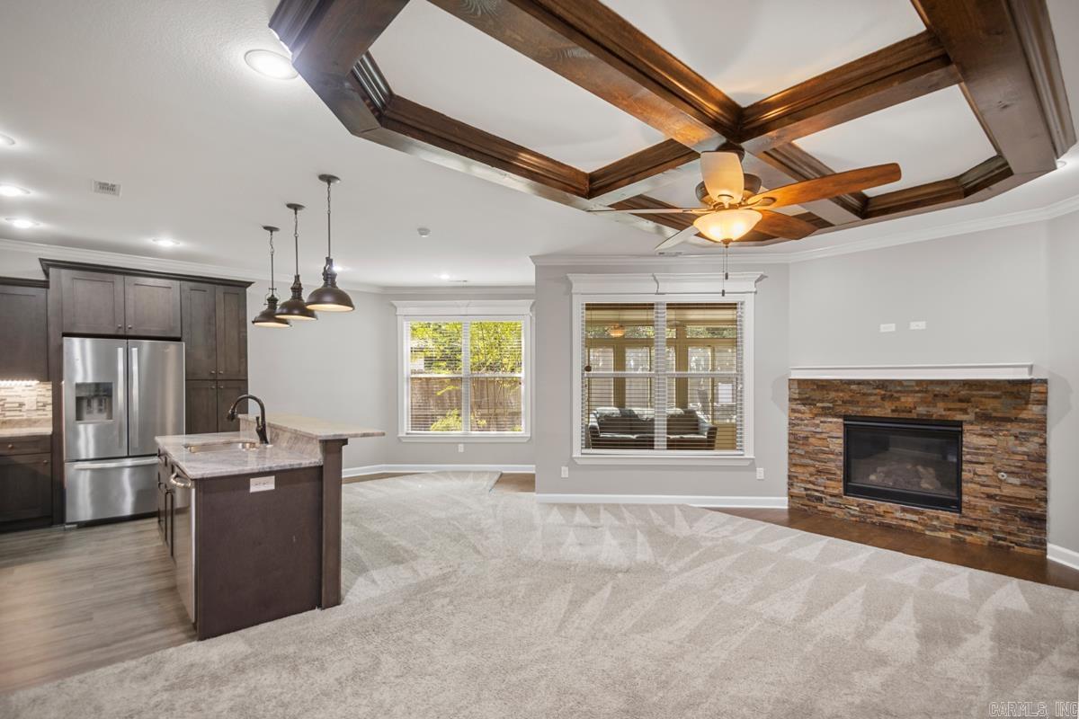 HUNTER CROSSING - Residential