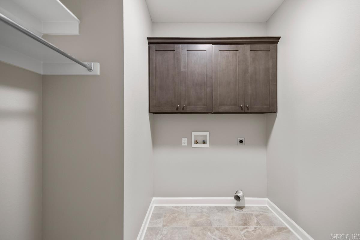 HUNTER CROSSING - Residential