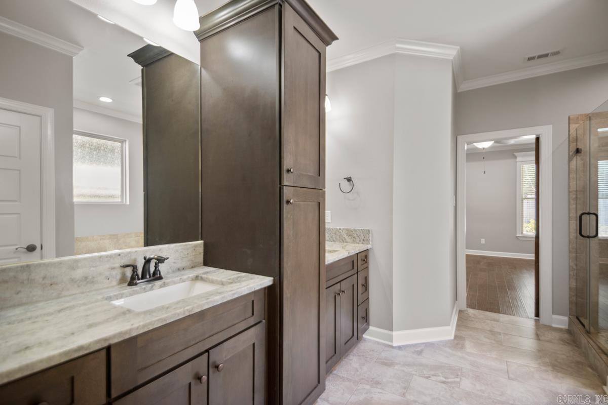 HUNTER CROSSING - Residential