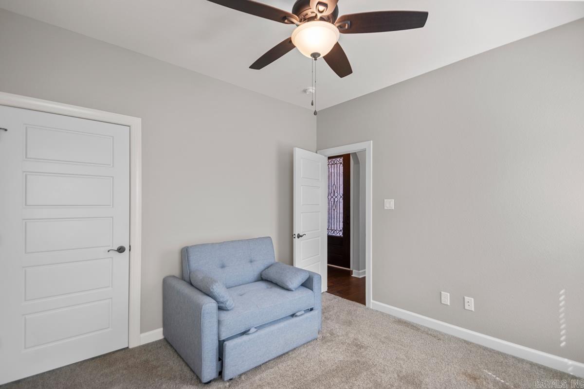 HUNTER CROSSING - Residential