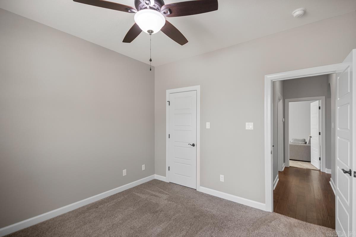 HUNTER CROSSING - Residential