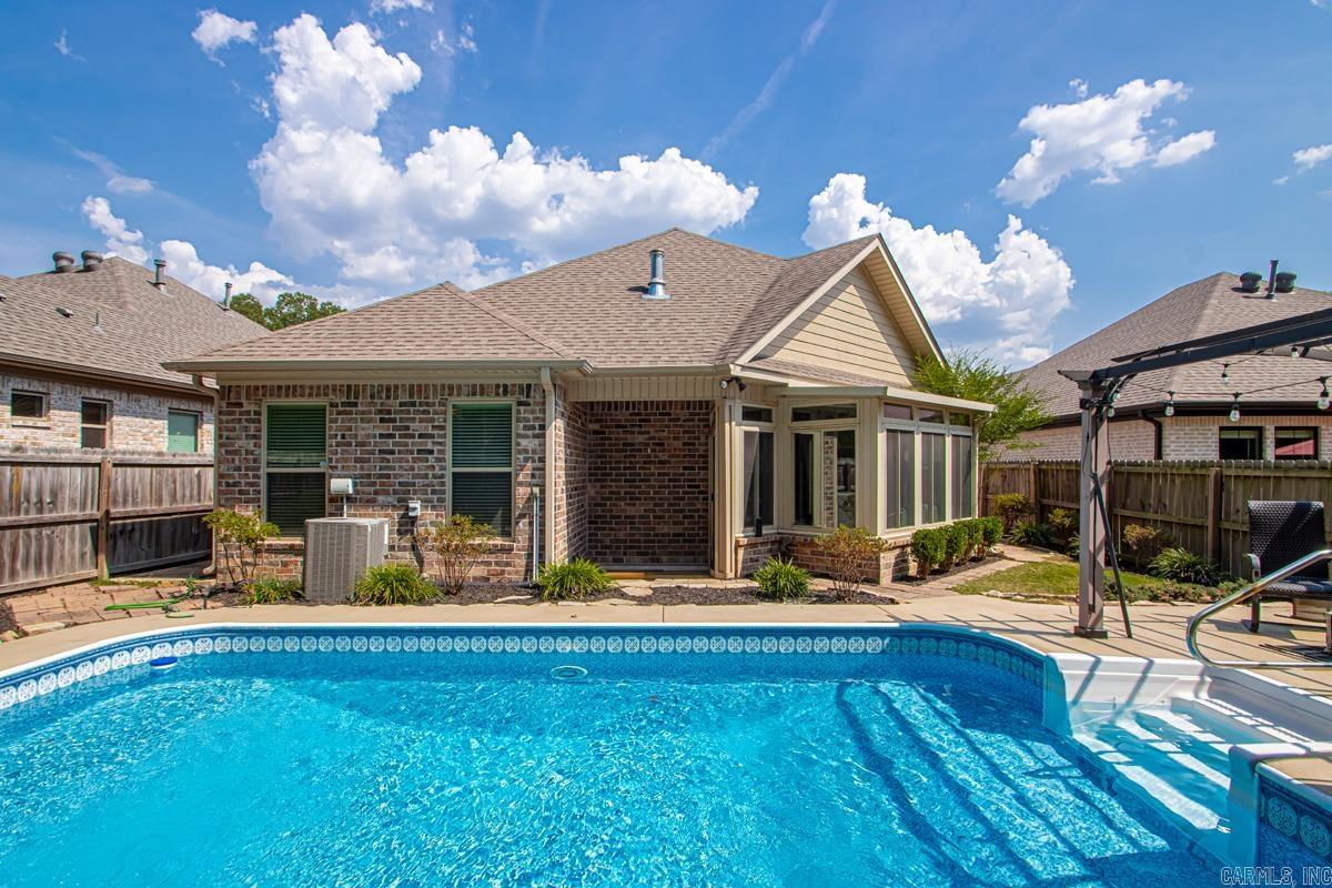 HUNTER CROSSING - Residential