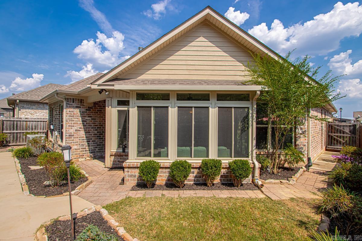 HUNTER CROSSING - Residential