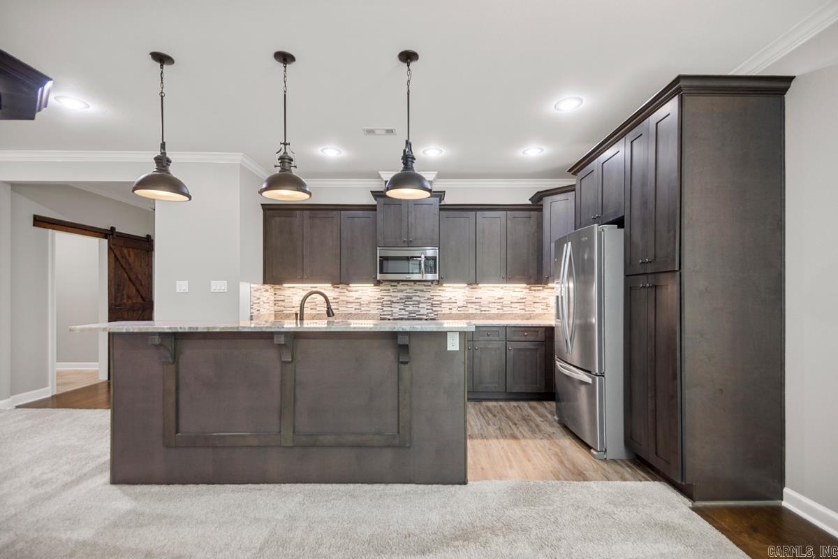 HUNTER CROSSING - Residential