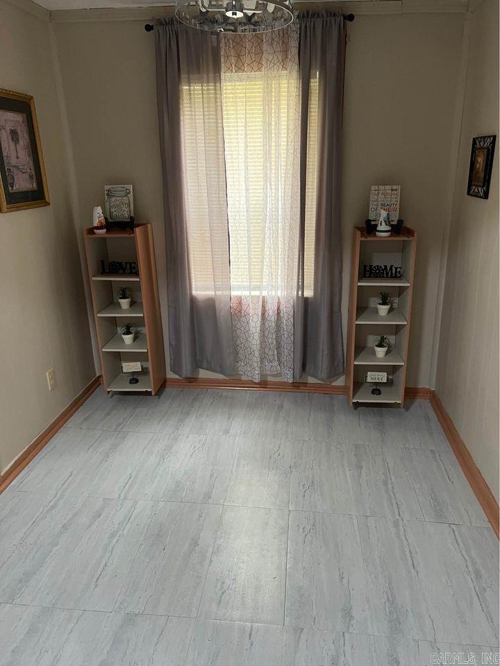 Holderness & Senyard - Residential Lease