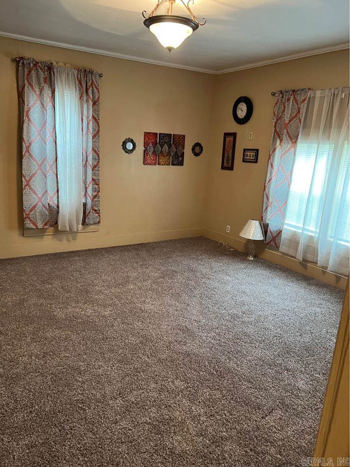 Holderness & Senyard - Residential Lease