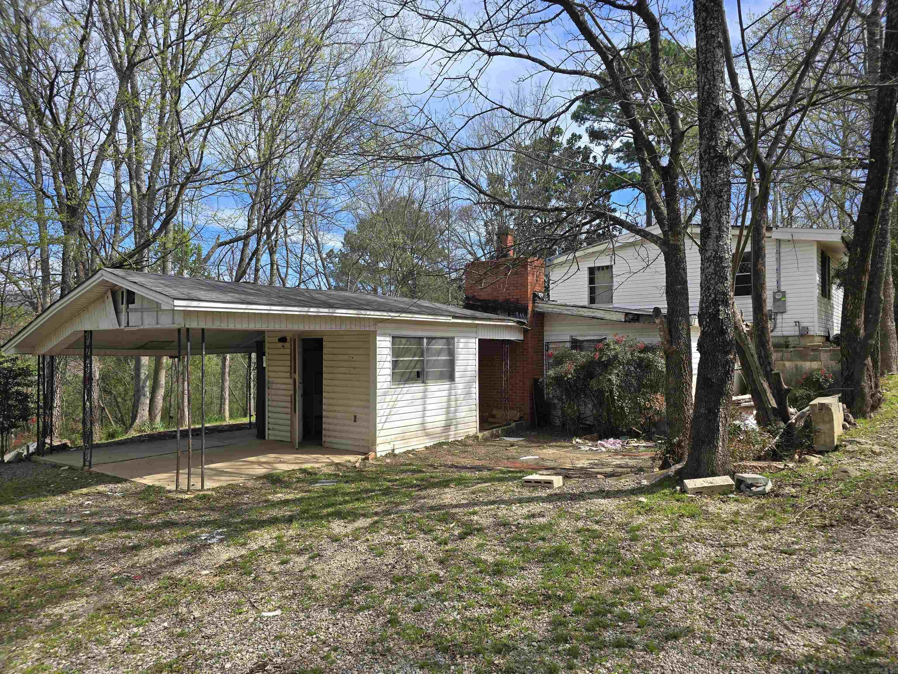 SEASTRUNK, J.R. - Residential
