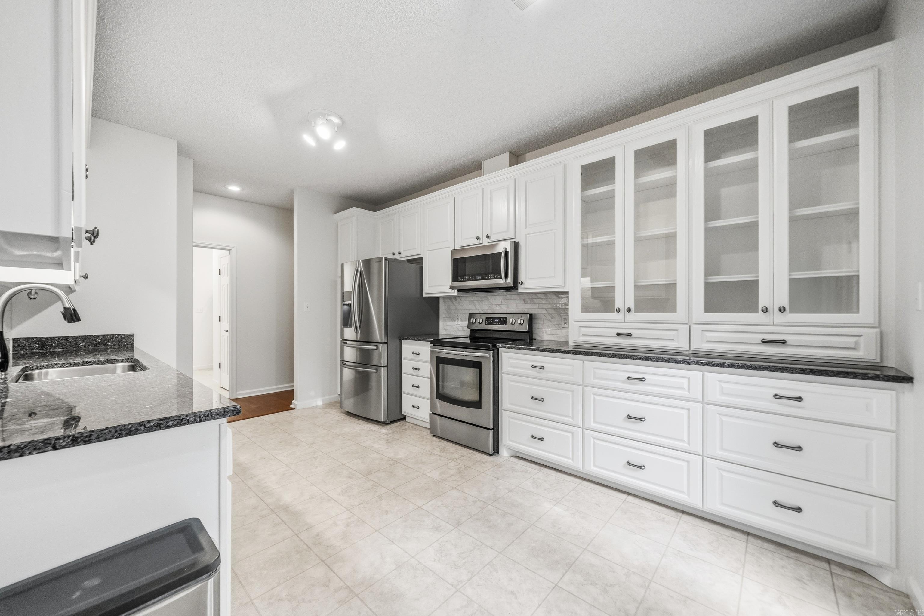 SOUTH RIDGE GARDEN HOMES HPR - Residential