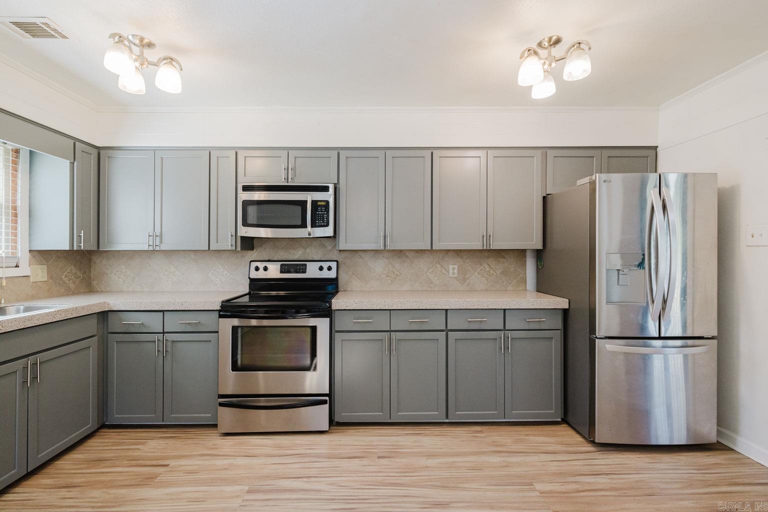 Twin Lakes - Residential