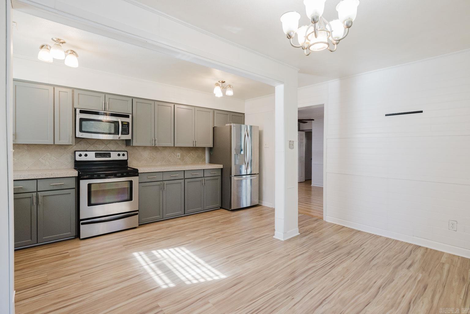 Twin Lakes - Residential