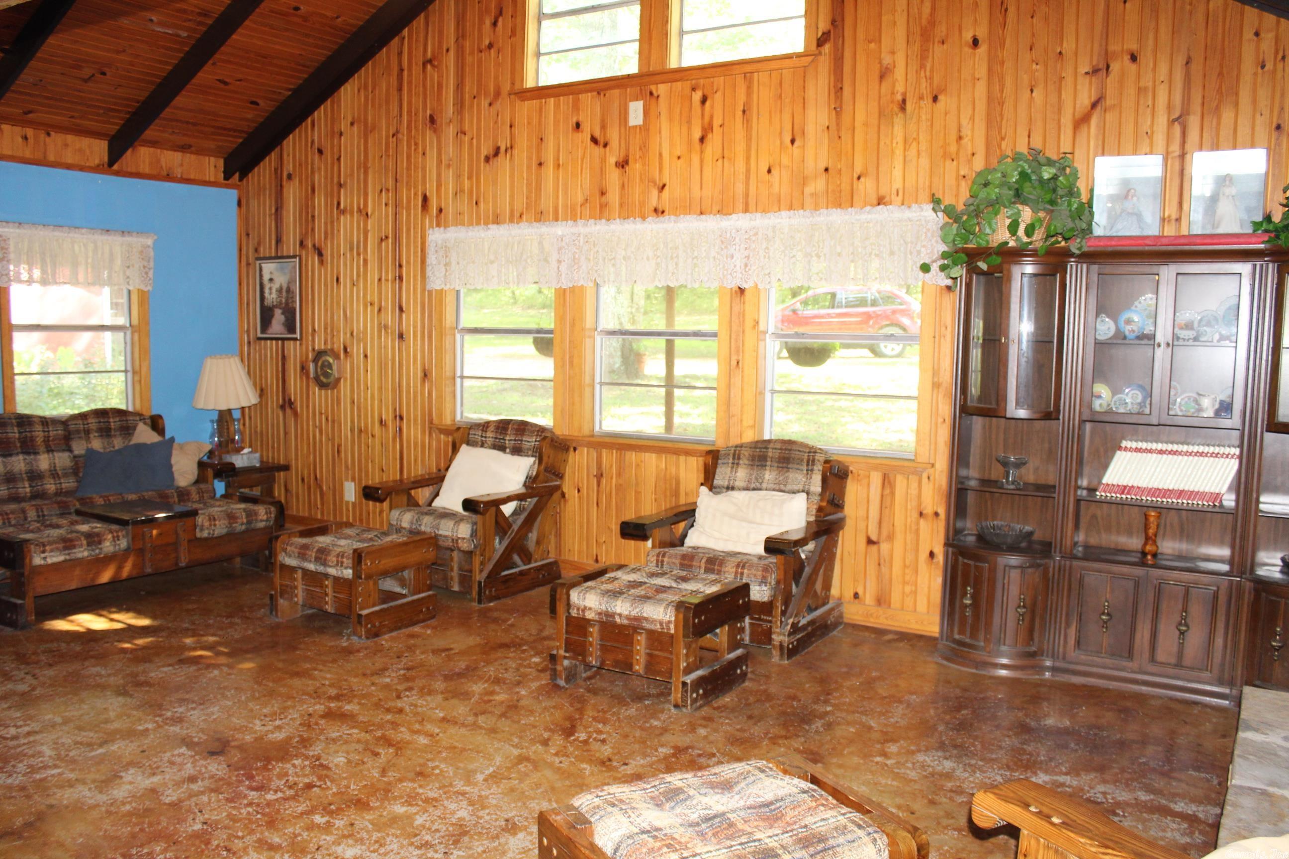 Board Camp - Residential