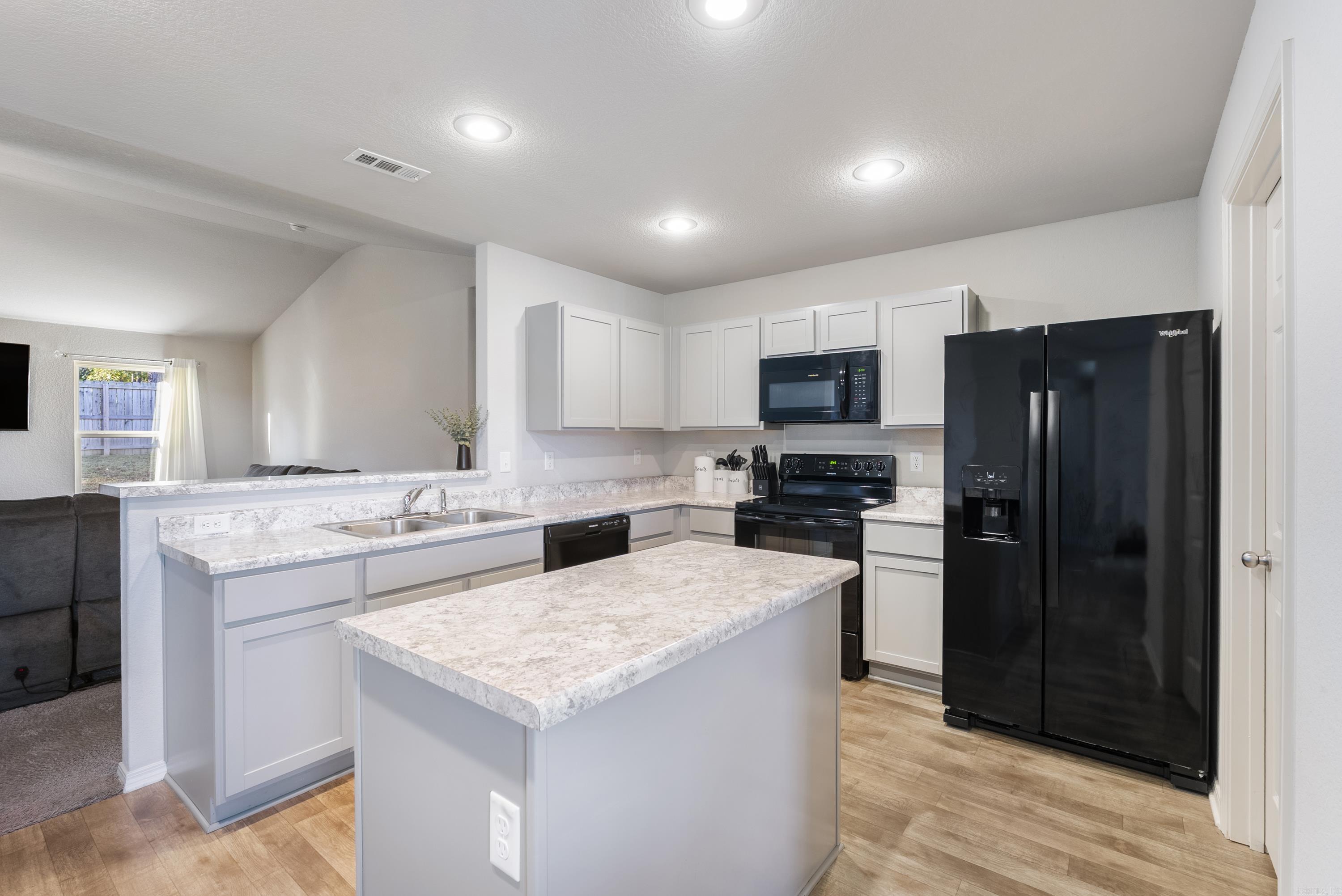 MEADOWS EDGE - Residential