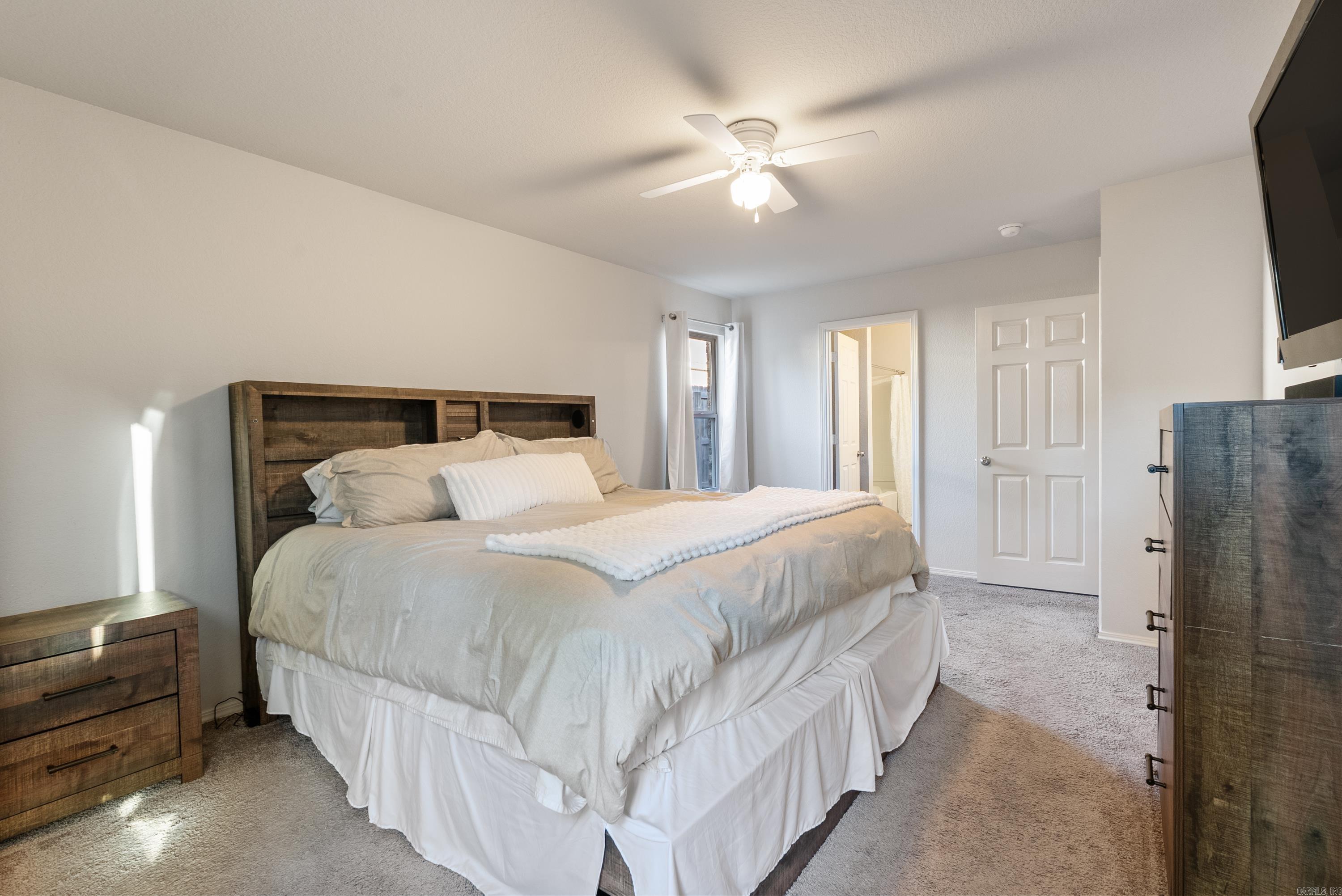 MEADOWS EDGE - Residential