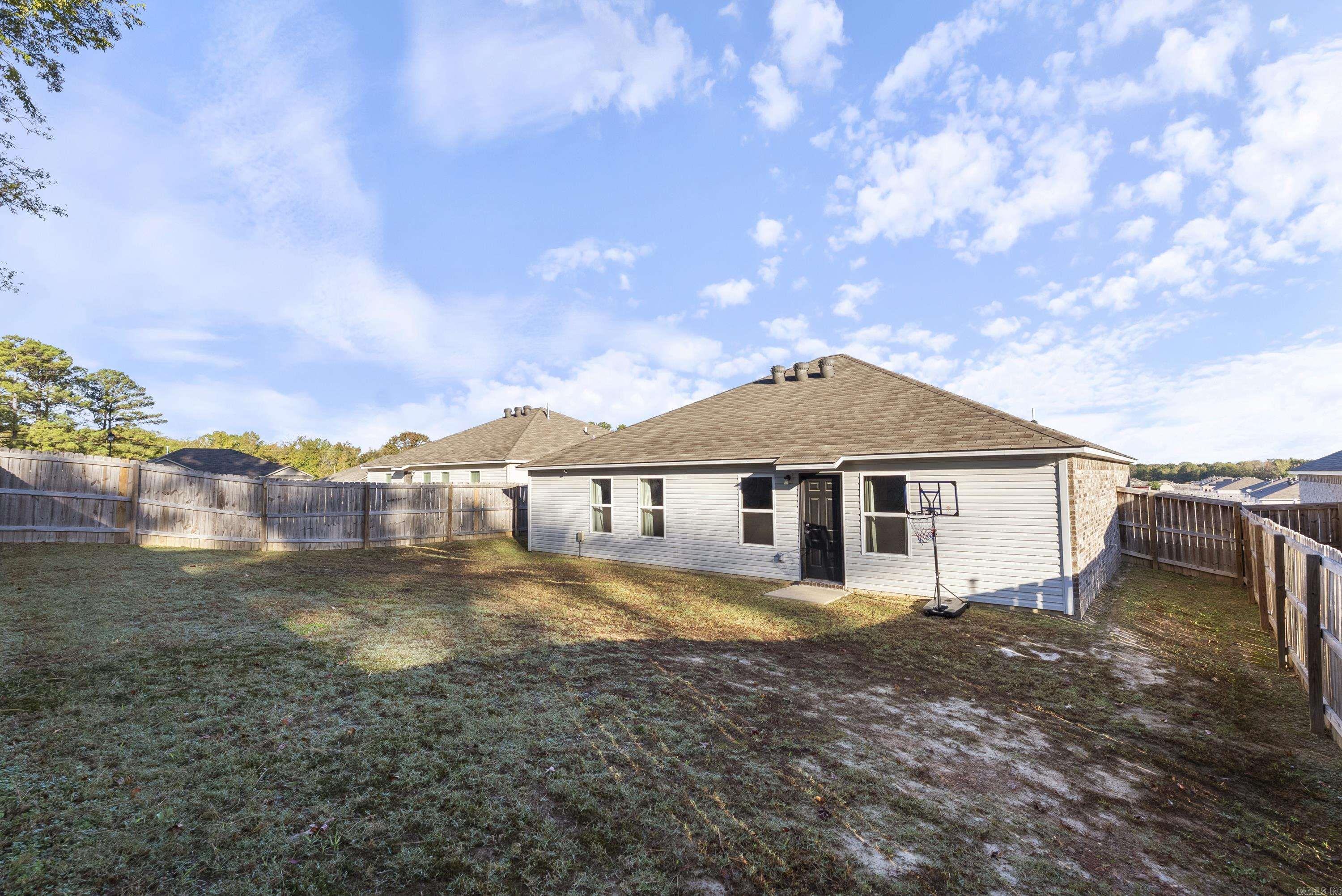 MEADOWS EDGE - Residential