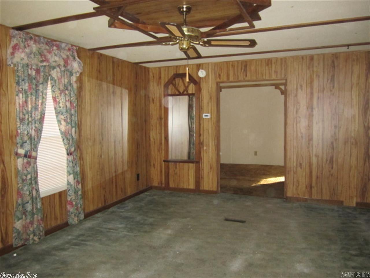 Metes & Bounds - Residential Lease