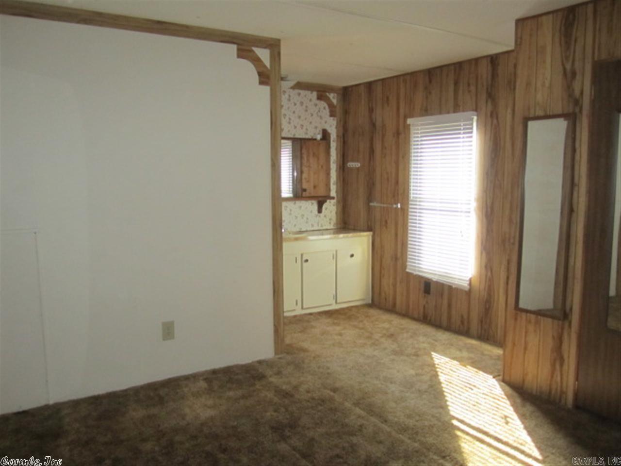 Metes & Bounds - Residential Lease