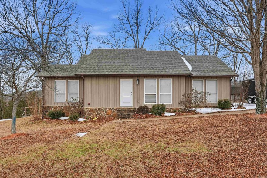 Welcome to 190 Hill Creek Road in Edgemont! This property offers a peaceful setting surrounded by the natural beauty of the Ozarks, with amazing lake views and a Marina just minutes away, making it ideal for lake lovers. Nestled in a quiet, rural area, the home provides a comfortable layout with space to relax and unwind. Enjoy the sights and sounds of Greers Ferry Lake while taking advantage of nearby boating, fishing, and outdoor recreation. With its scenic location and close proximity to the water, this property would make an excellent short-term or Airbnb rental, weekend getaway, or full-time residence. If you’re looking for privacy, views, and lake access, this one checks all the boxes.