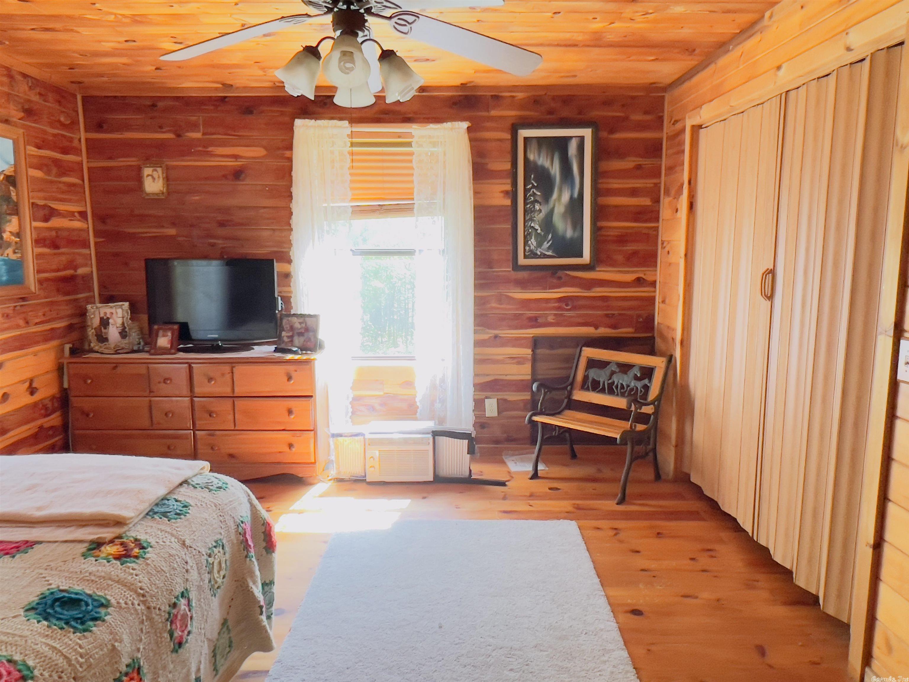 Metes & Bounds - Farm